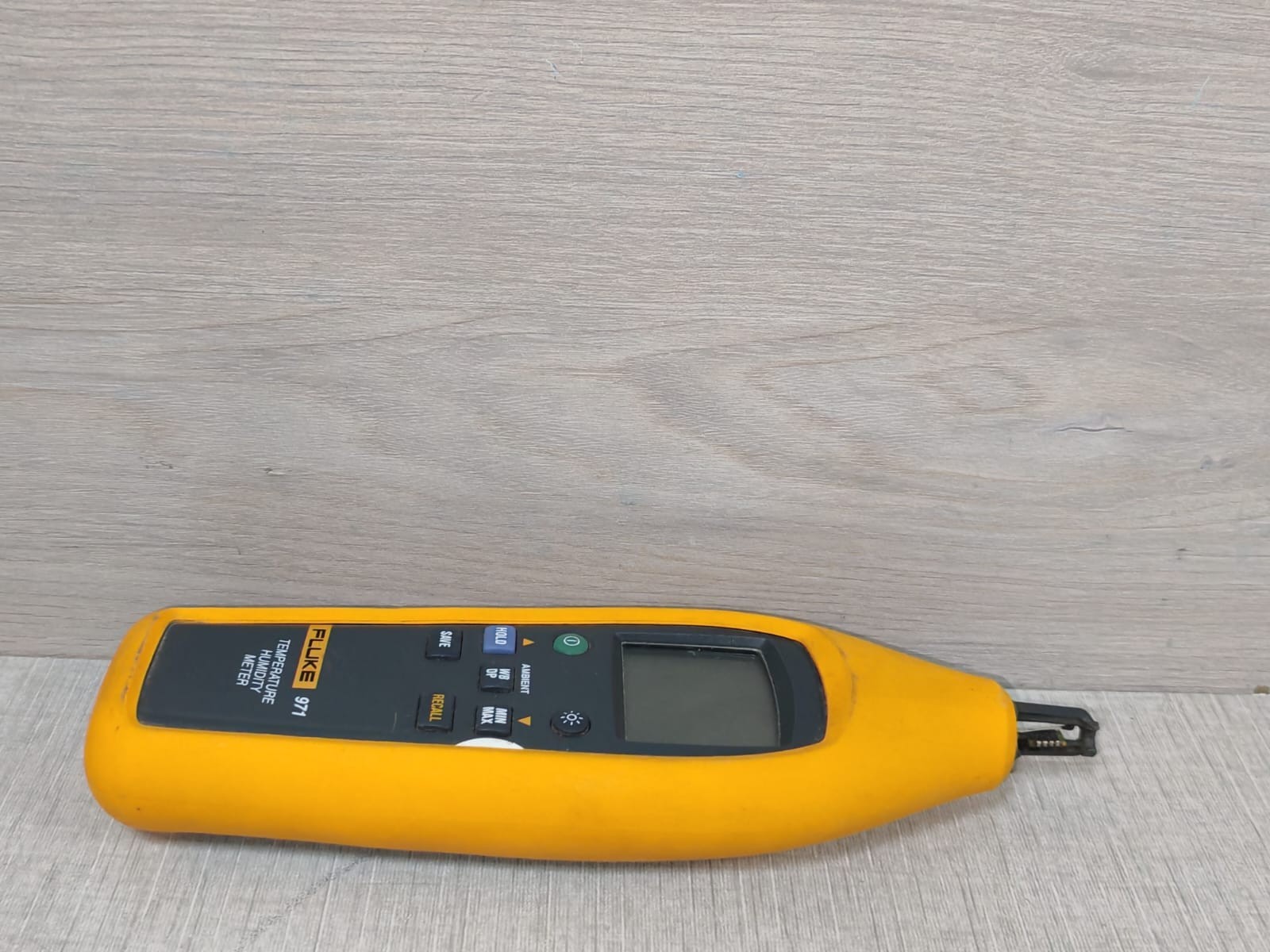 Fluke FLUKE-971 FLUKE 971 TEMPERATURE HUMIDITY METER WITH BROKEN SENSOR 9