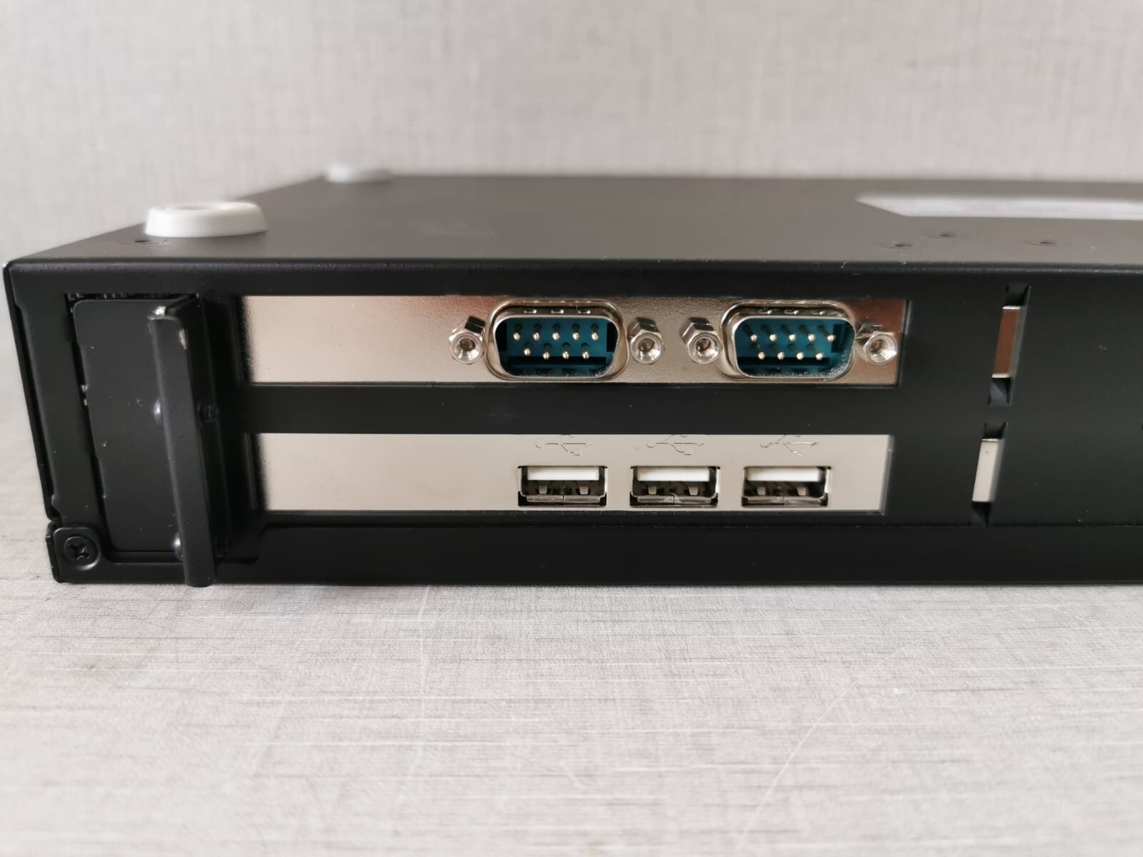 SECUDOS AZETI-600M SECUDOS Appliance Technologies Azeti-600M 90-264V AC/47-63Hz/4-2A 7
