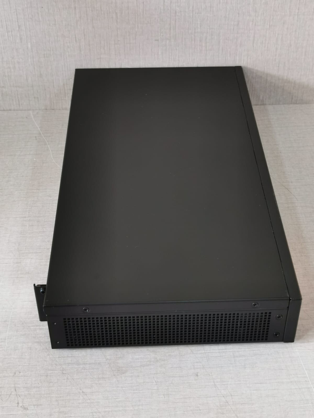 SECUDOS AZETI-600M SECUDOS Appliance Technologies Azeti-600M 90-264V AC/47-63Hz/4-2A 10