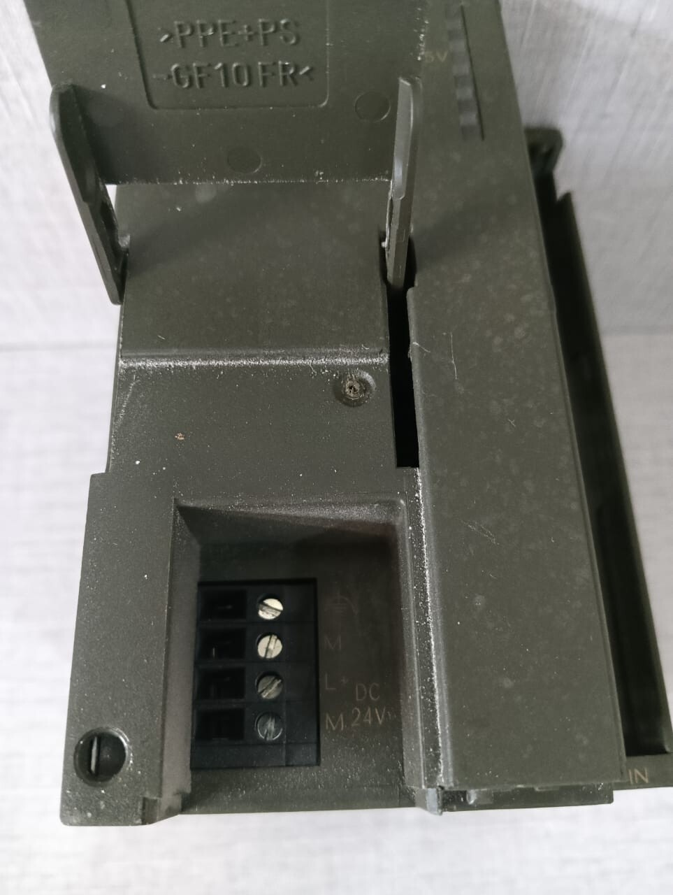 Siemens 6ES7 361-3CA01-0AA0 SIEMENS S7-300 6ES7 361-3CA01-0AA0 INTERFACE MODULE E-Stand 6 3