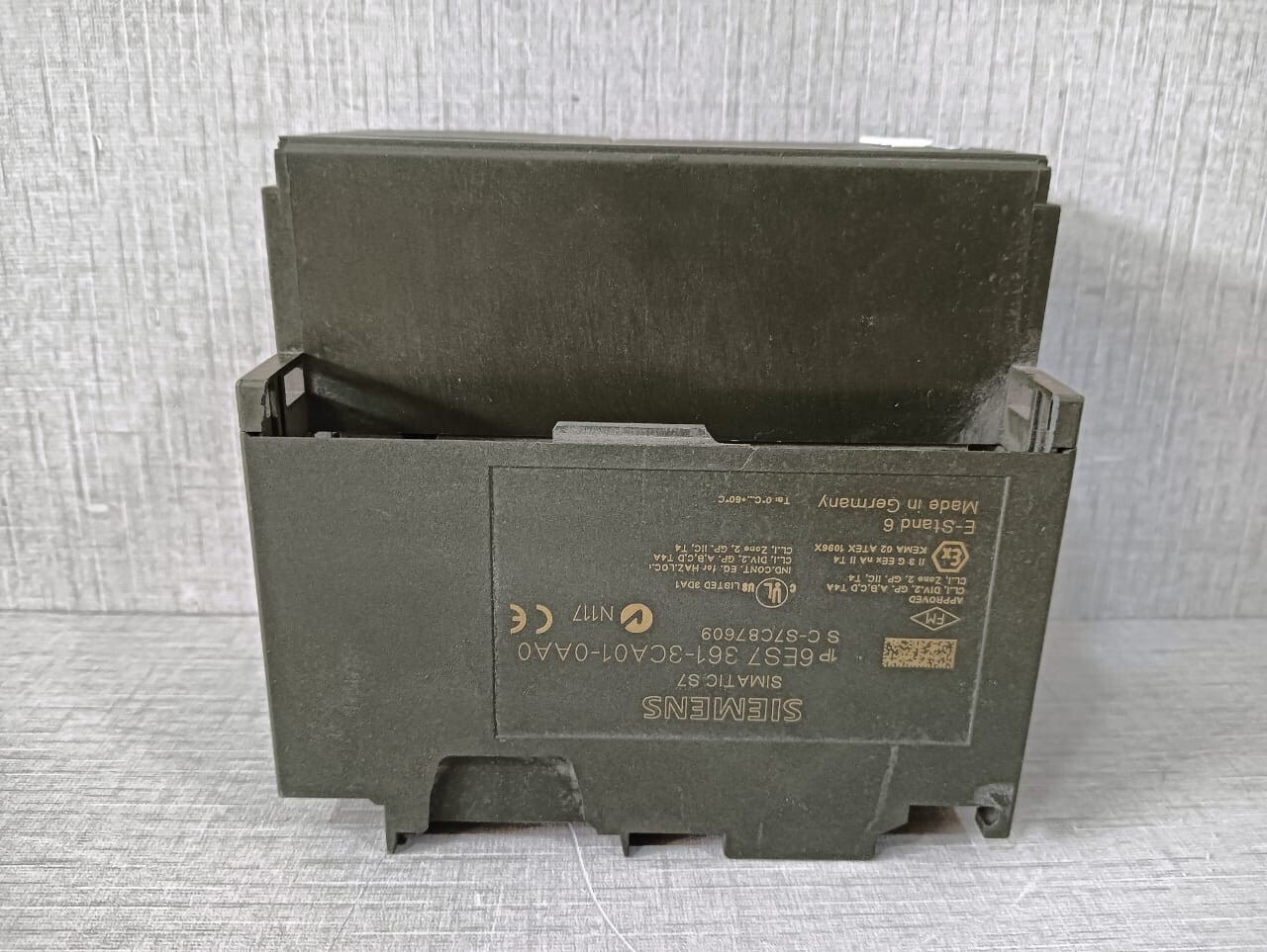 Siemens 6ES7 361-3CA01-0AA0 SIEMENS S7-300 6ES7 361-3CA01-0AA0 INTERFACE MODULE E-Stand 6 5