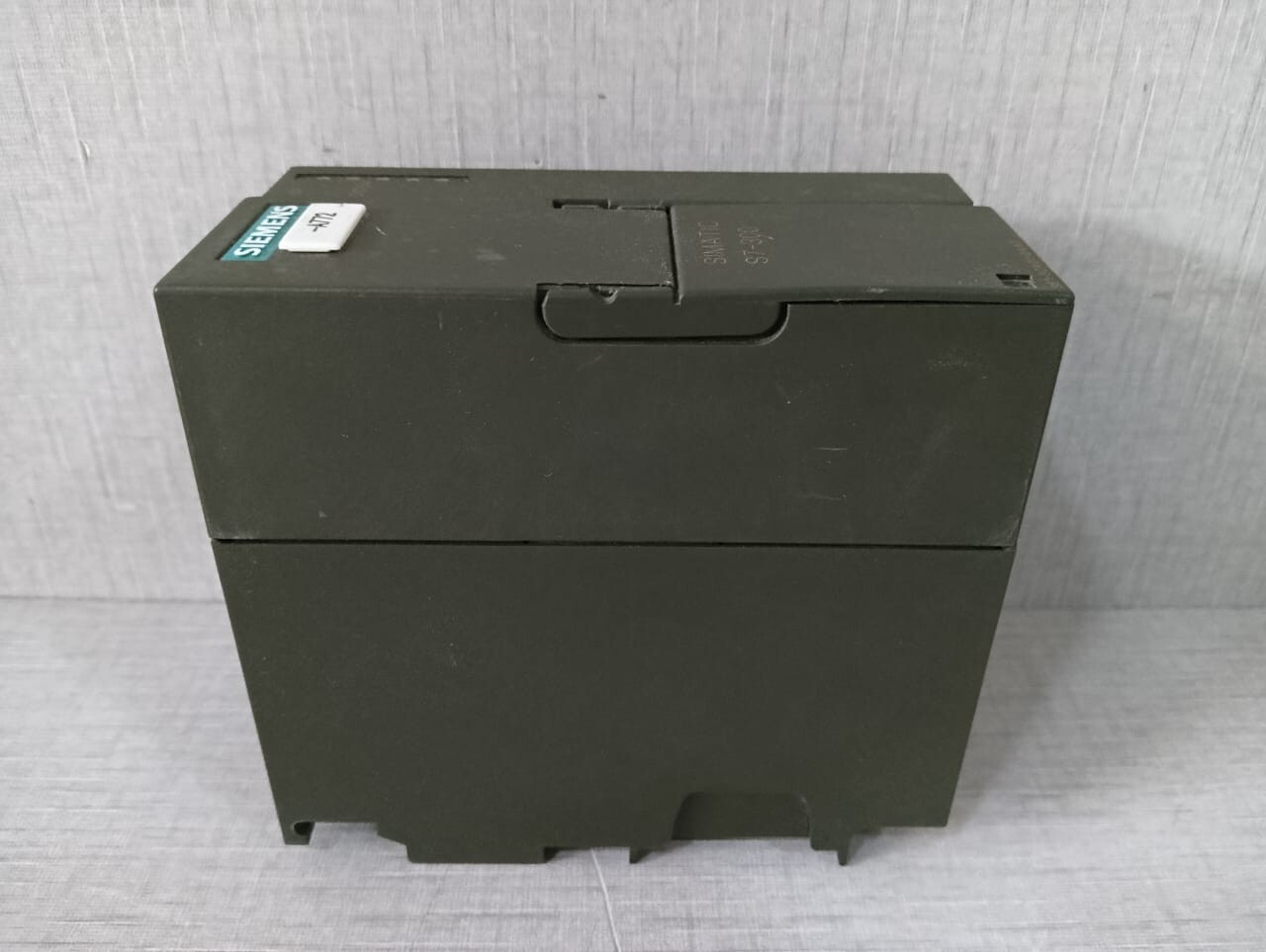 Siemens 6ES7 361-3CA01-0AA0 SIEMENS S7-300 6ES7 361-3CA01-0AA0 INTERFACE MODULE E-Stand 6 6
