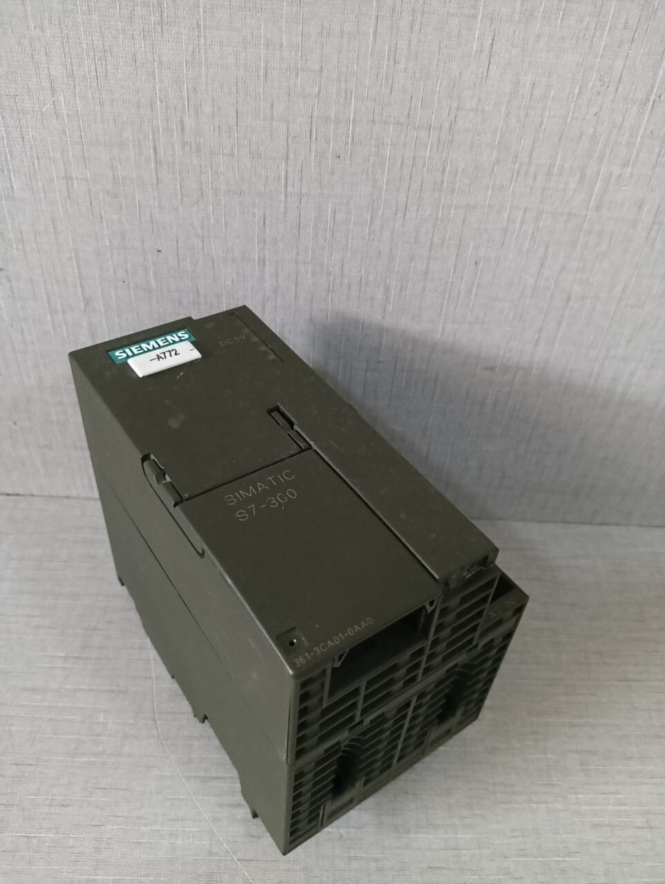 Siemens 6ES7 361-3CA01-0AA0 SIEMENS S7-300 6ES7 361-3CA01-0AA0 INTERFACE MODULE E-Stand 6 10