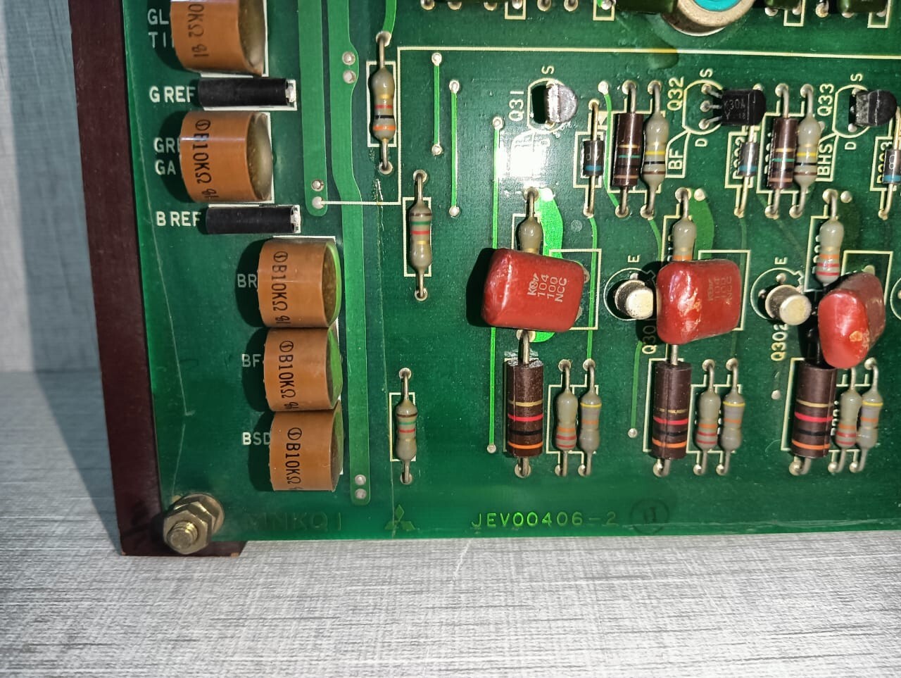 Mitsubishi IJ7951-J02A MITSUBISHI MNKQI JEV00406-2 / IJ7951-J02A CONTROL BOARD 2
