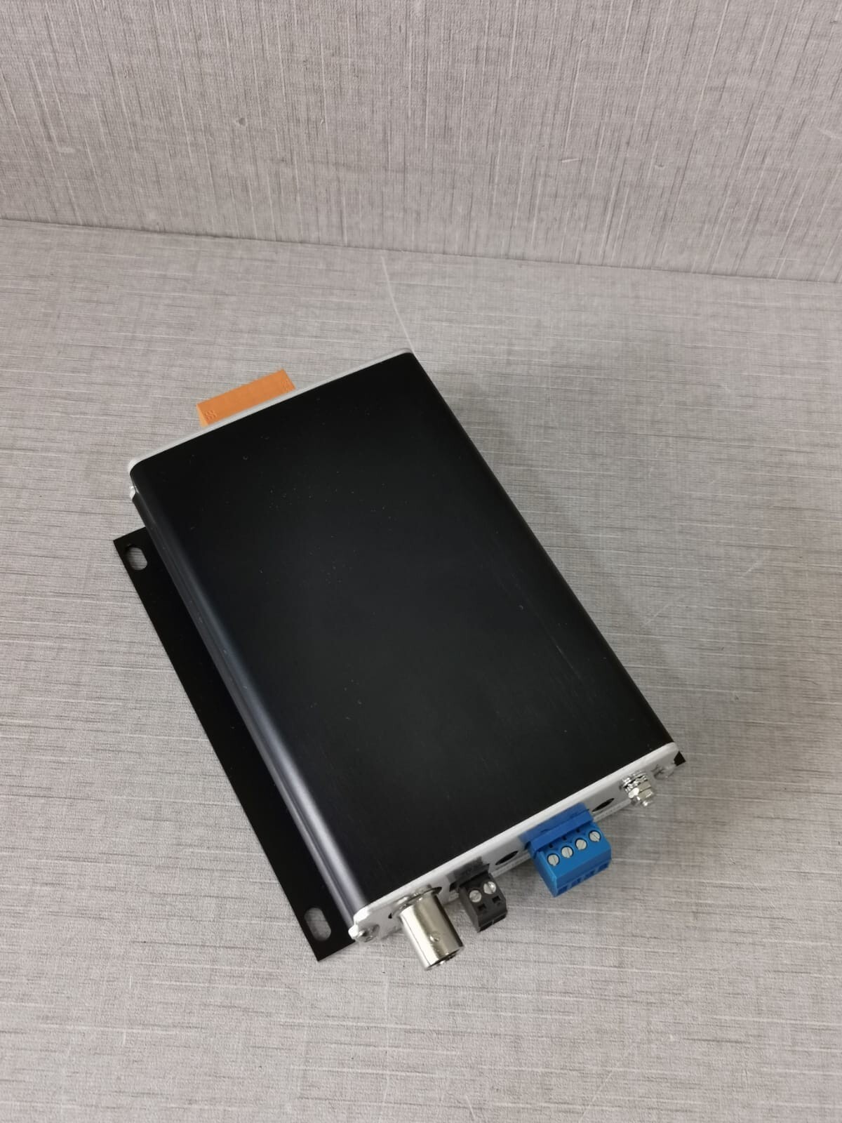 SYNECTICS E100 SYNECTICS E100 DUALSTREAM H.264 VIDEO ENCODER/ SERVER 3
