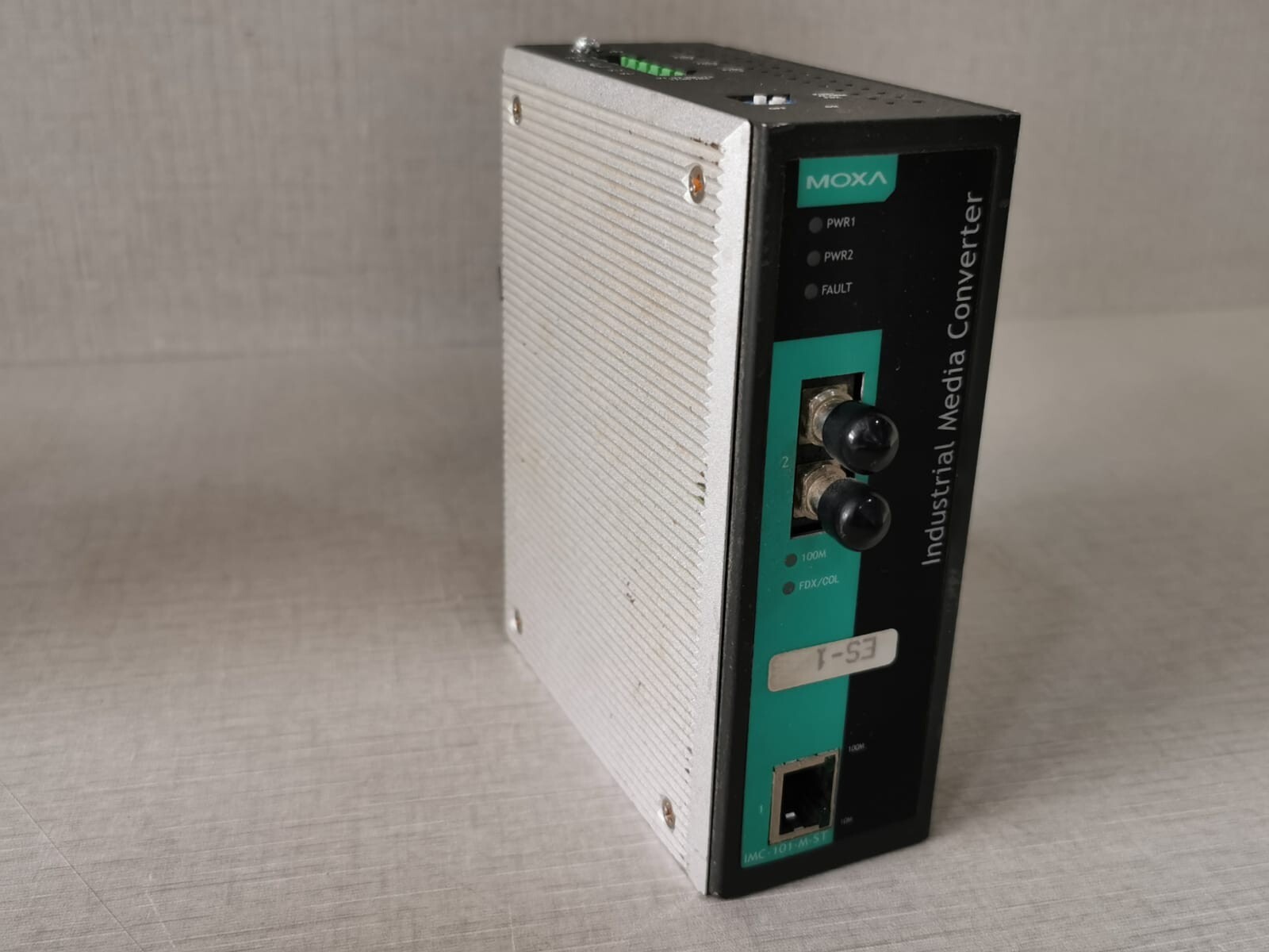 Moxa IMC-101-M-ST-T MOXA IMC-101-M-ST-T Rev. 2.3.1 INDUSTRIAL MEDIA CONVERTER 3