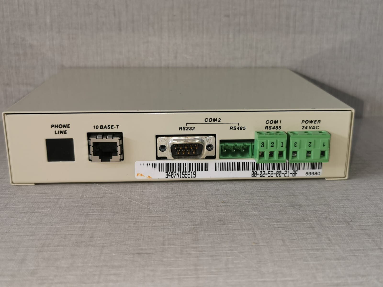 Carrier 33CN-ETHER Carrier 33CN-ETHER Rev. 02 Comfort Network - UNIT ONLY 6