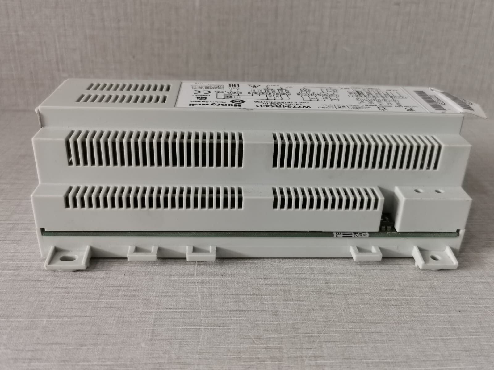 Honeywell W77544R431 HONEYWELL W77544R431 CONTROLLER 230VAC,50/60HZ MAX.6VA 8