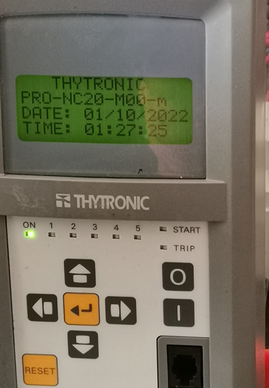 THYTRONIC RELAY-110 THYTRONIC NC20 /JA2MM000 BANK CAPACITOR PROTECTION RELAY 110-230 Vac/dc 2
