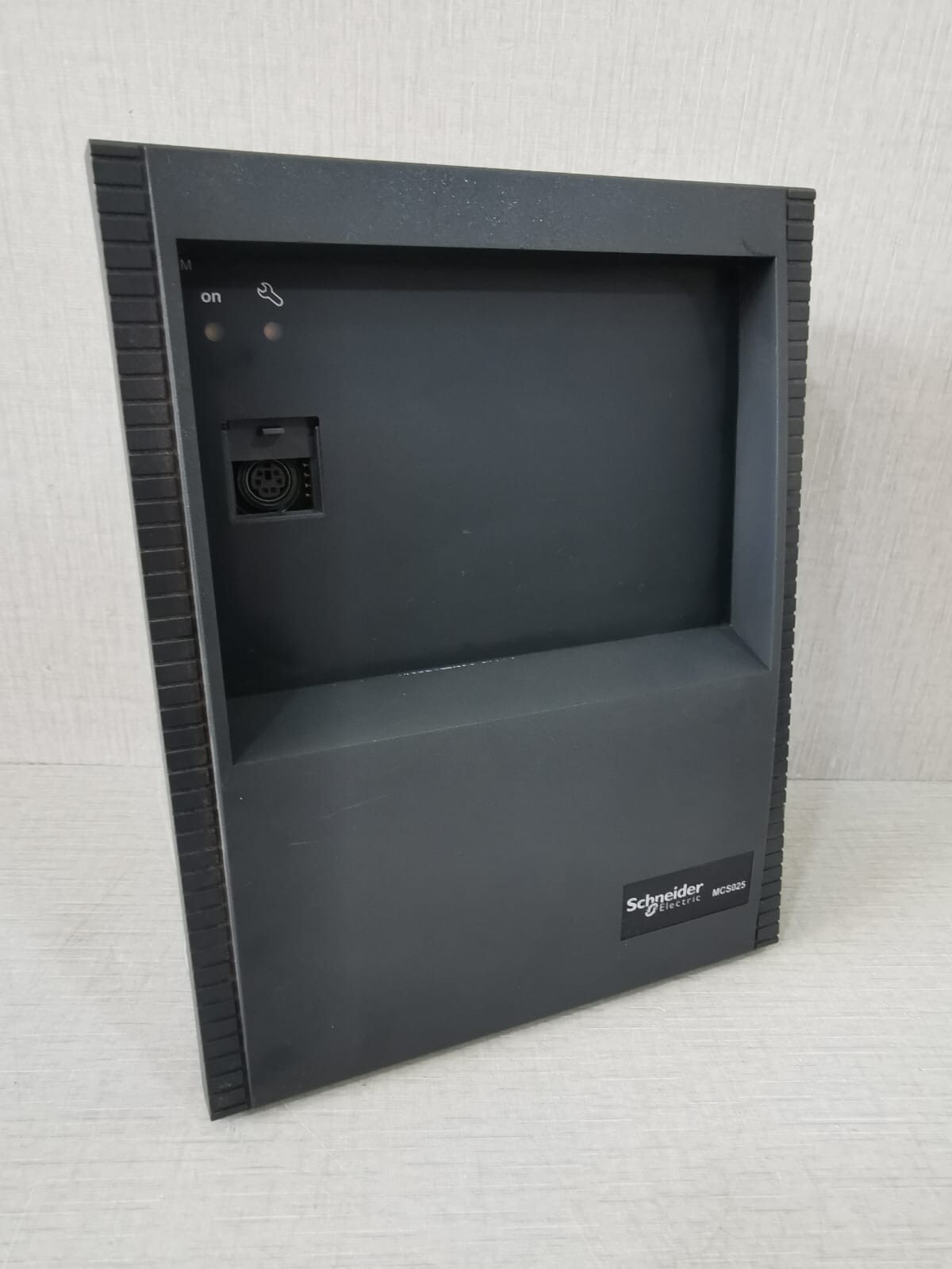 Schneider Electric MCS025 SCHNEIDER ELECTRIC MCS025 59712 SYNCHROCHECK MODULE CONTROLLER SYNCHROMISME 3