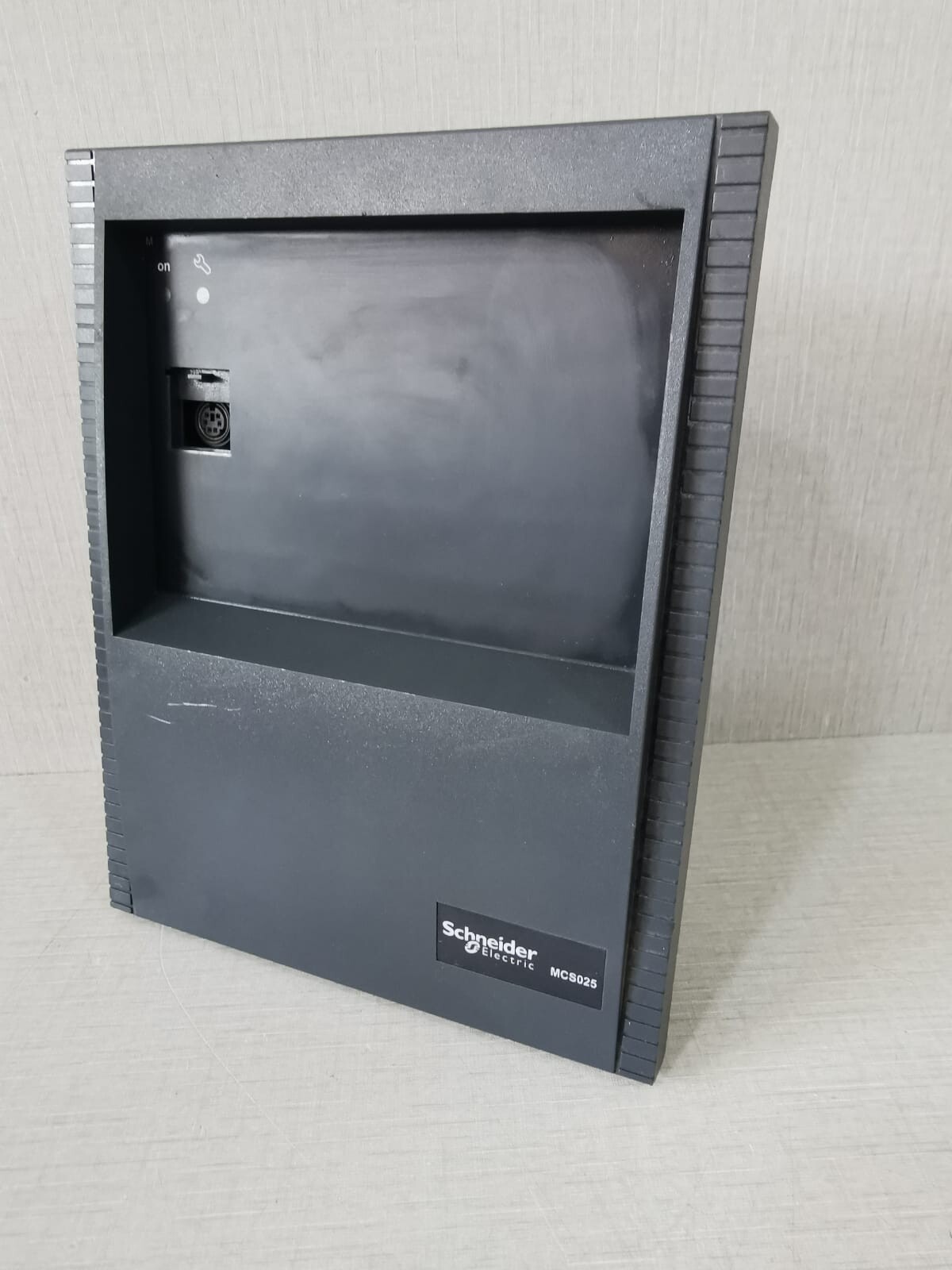 Schneider Electric MCS025 SCHNEIDER ELECTRIC MCS025 59712 SYNCHROCHECK MODULE CONTROLLER SYNCHROMISME 4