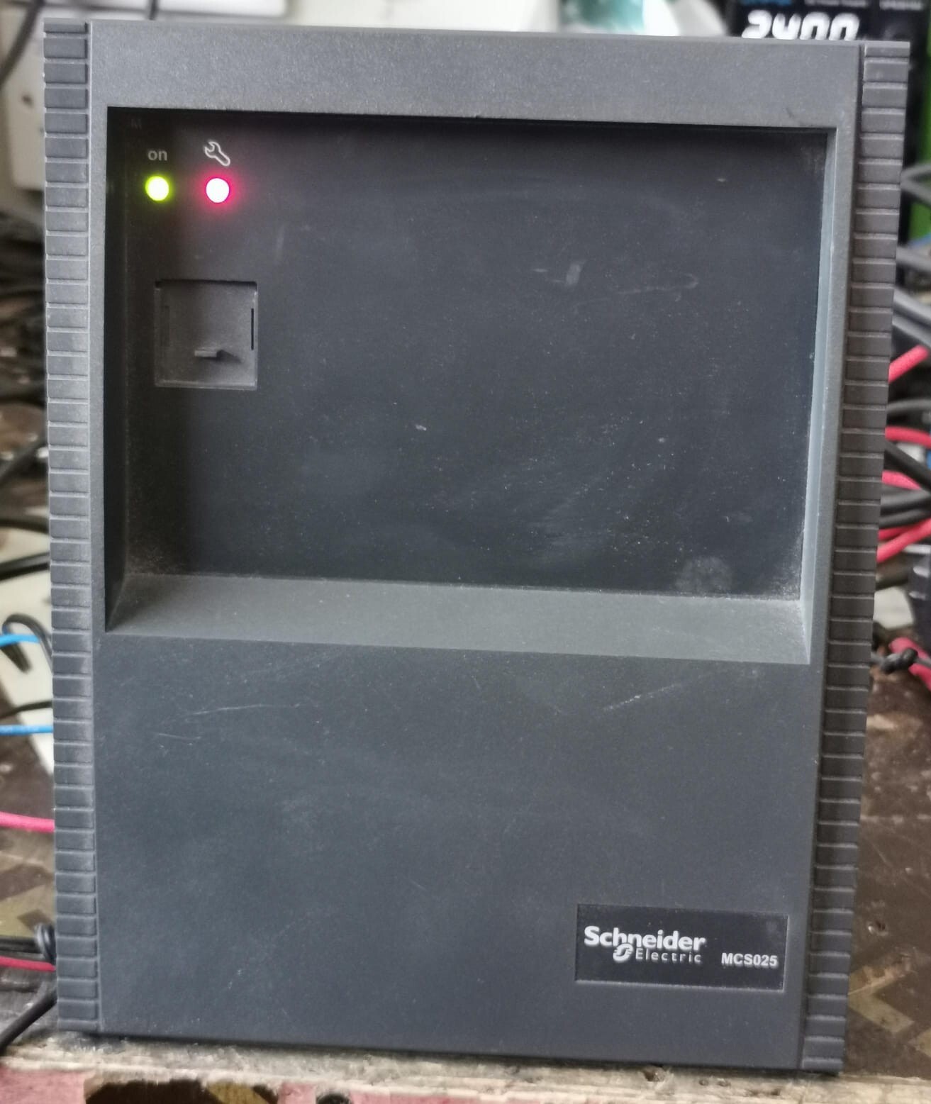 Schneider Electric MCS025 SCHNEIDER ELECTRIC MCS025 59712 SYNCHROCHECK MODULE CONTROLLER SYNCHROMISME 8