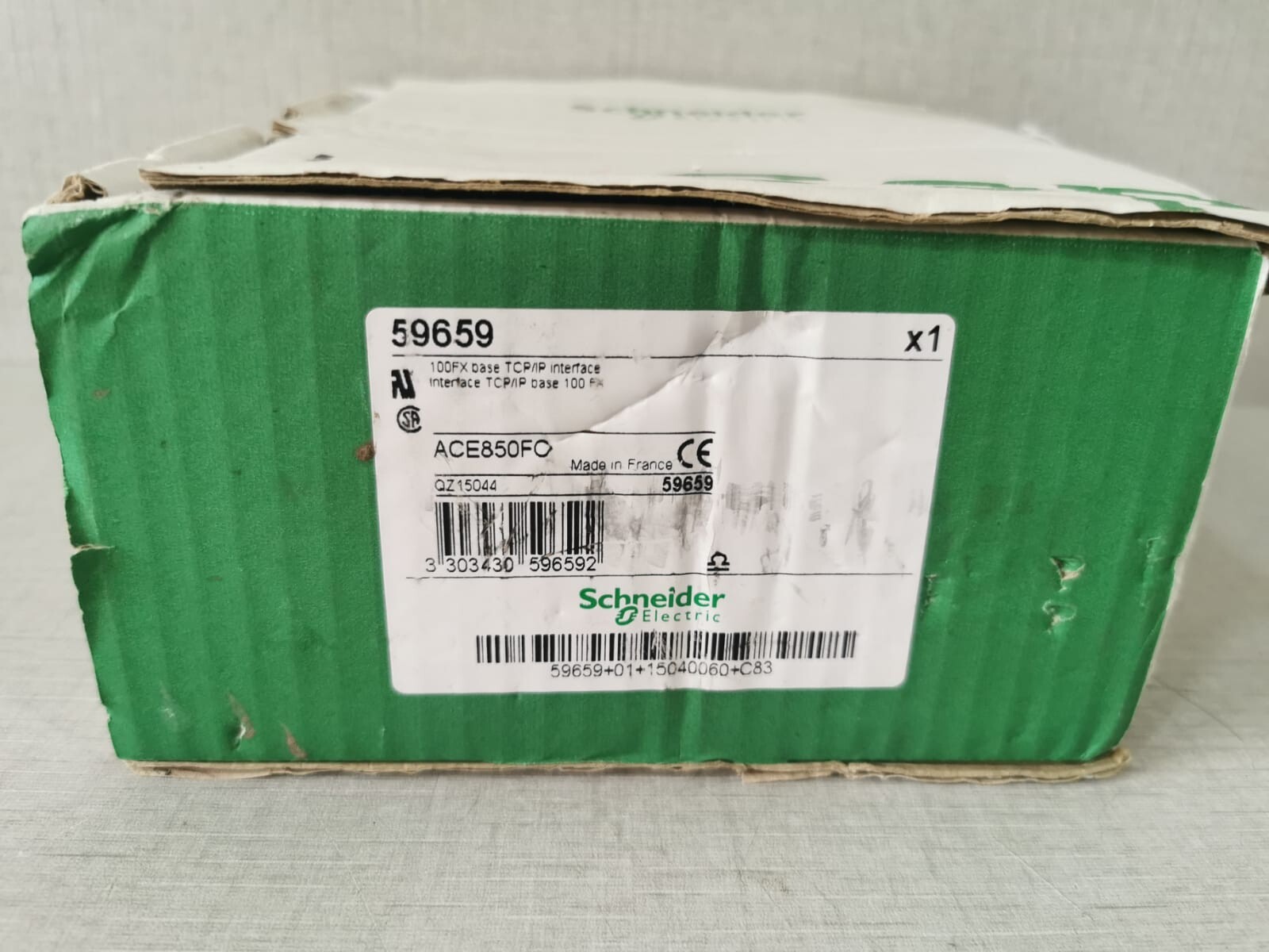 Schneider Electric ACE850FO SCHNEIDER ELECTRIC ACE850FO 59659 100FX BASE TCP/IP INTERFACE 10
