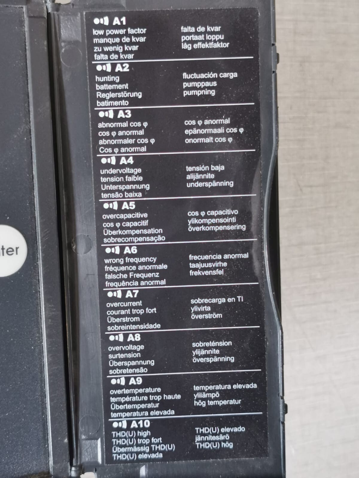 Schneider Electric NR6 Schneider Electric Varlogic NR6 Power Factor Controller 6