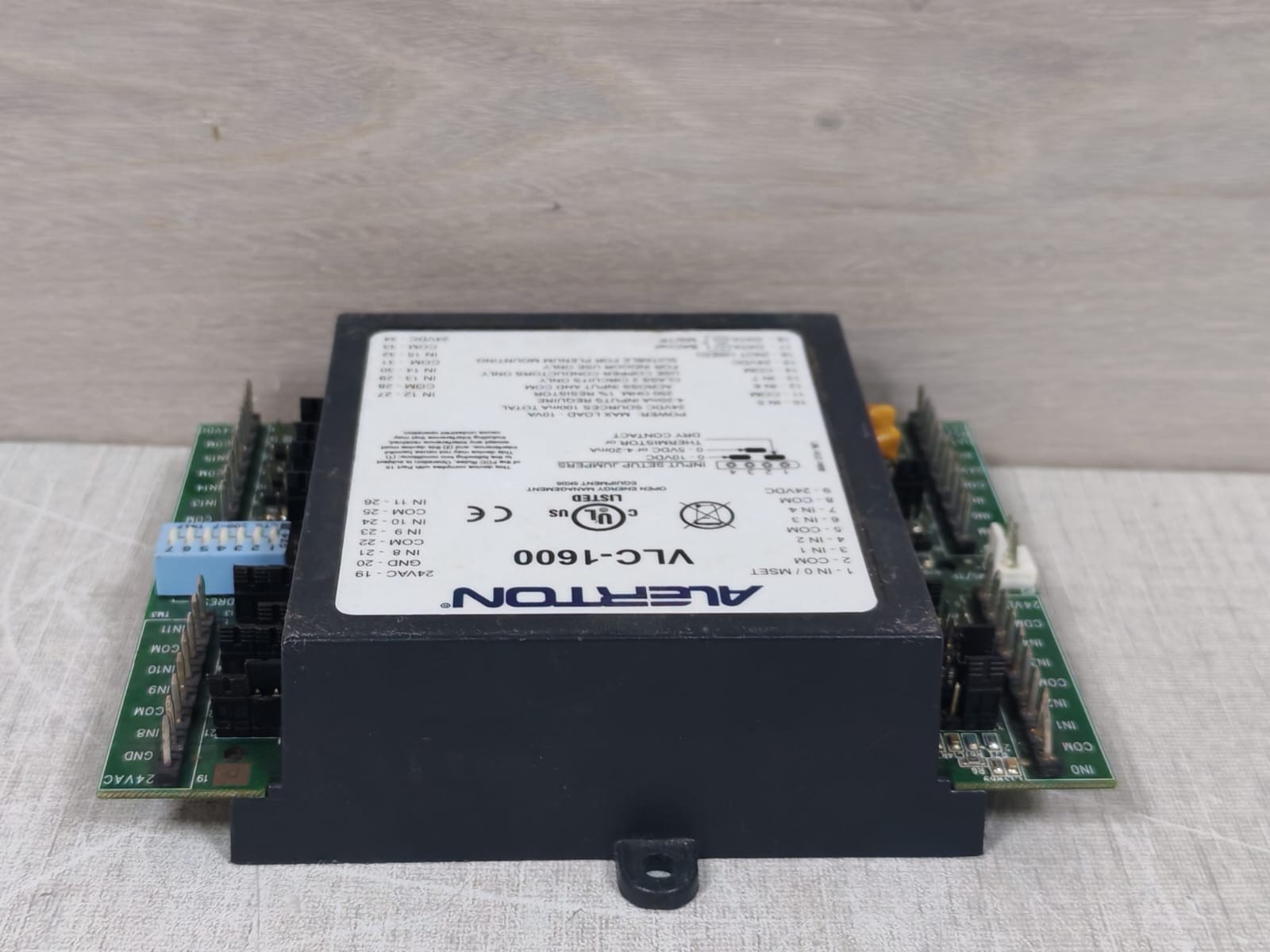 Alerton VLC-1600 ALERTON VLC-1600 INPUT MONITORING CONTROLLER 6