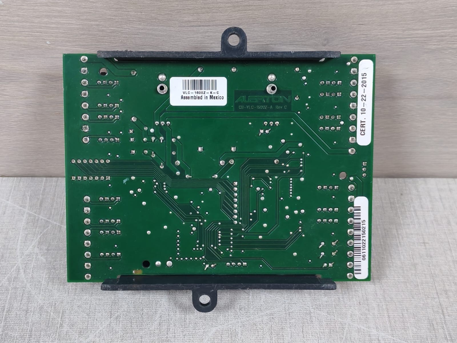 Alerton VLC-1600 ALERTON VLC-1600 INPUT MONITORING CONTROLLER 8