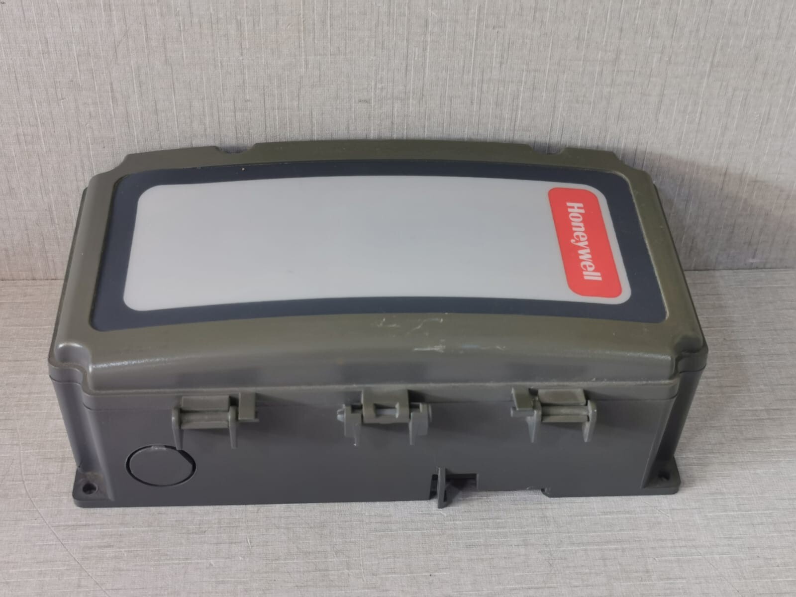 Honeywell T775S2008 Honeywell T775S2008 Relay Expansion Module (with Slightly ) 5