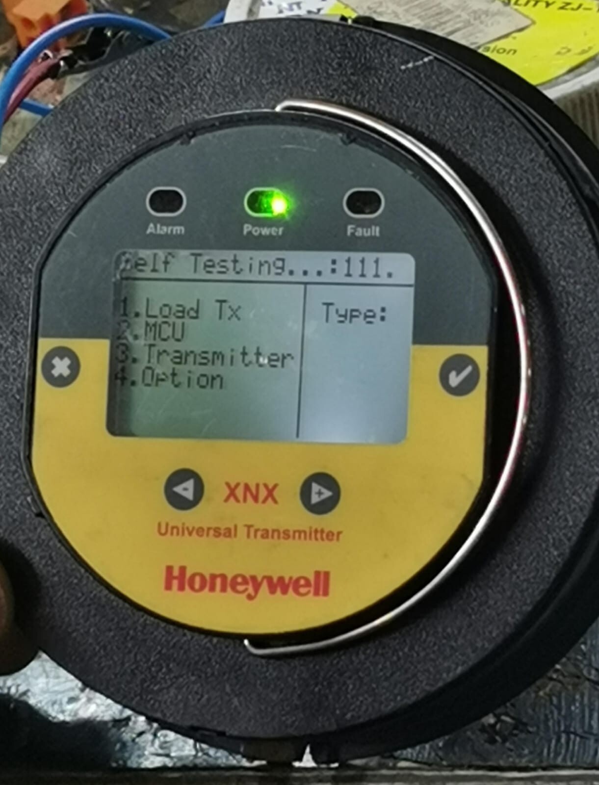 Honeywell HONEYWELL XNX HONEYWELL XNX UNIVERSAL TRANSMITTER 16-32 VDC 6.5W max 6