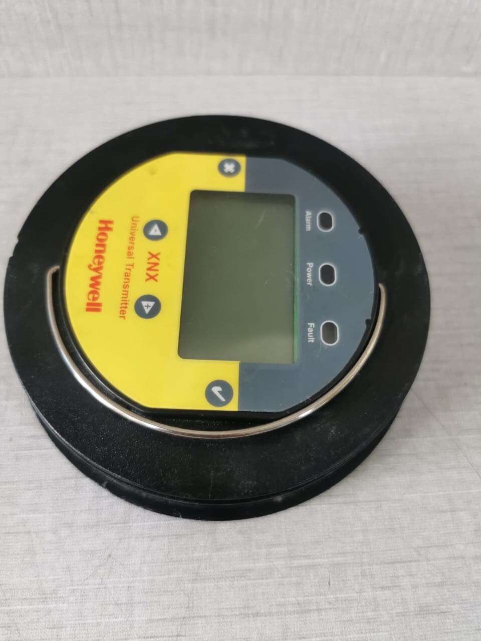 Honeywell HONEYWELL XNX HONEYWELL XNX UNIVERSAL TRANSMITTER 16-32 VDC 6.5W max 3