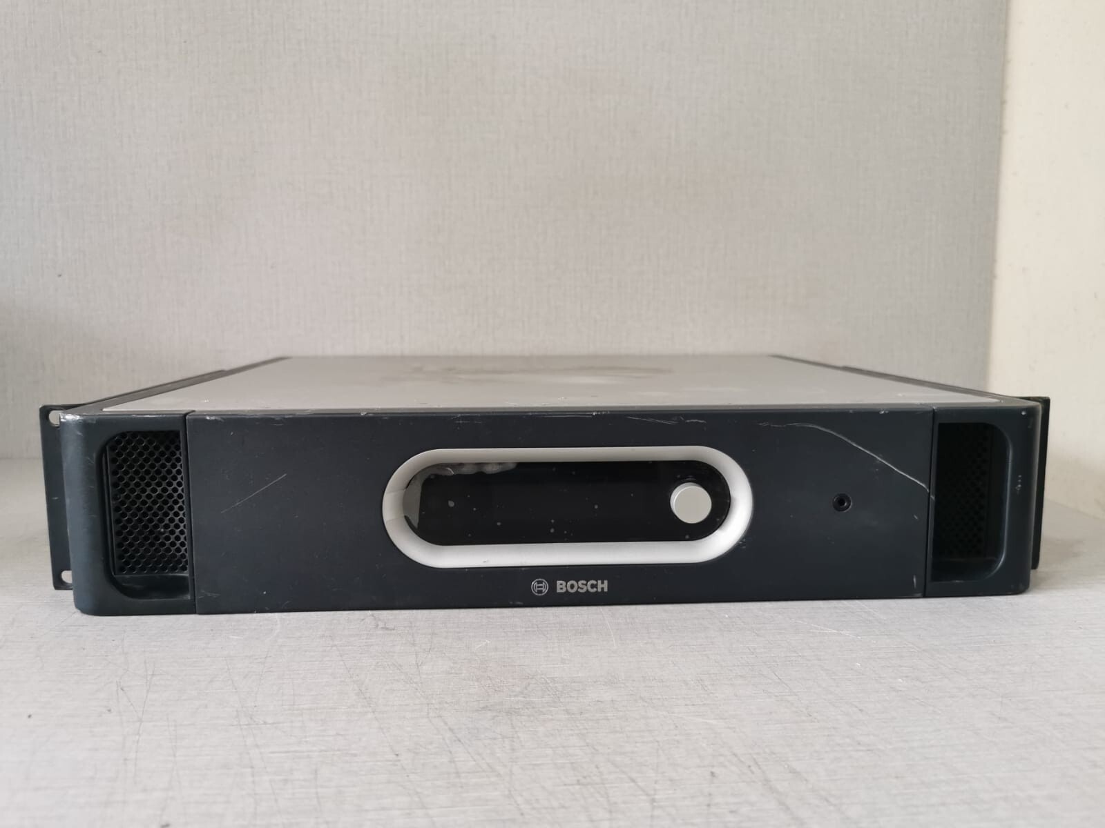 BOSCH LBB 4428/00 POWER AMPLIFIER - Without Cable