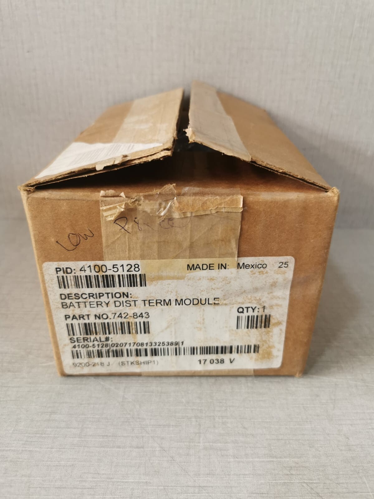 BUSS 742-843 BUSS 4100-5128 / 742-843 BATTERY DIST.TERMINAL MODULE SUB-ASSEMBLY 8