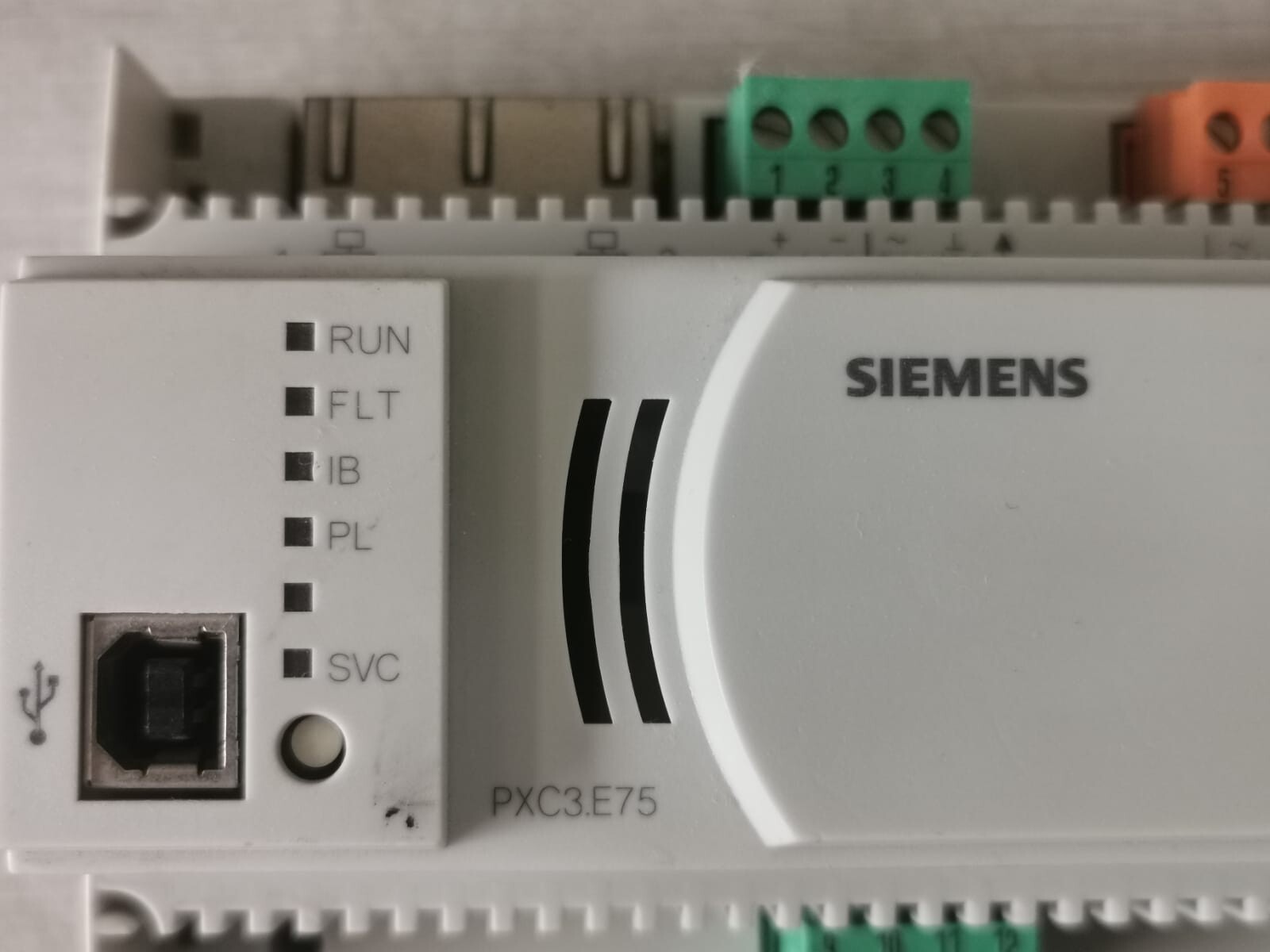Siemens PXC3.E75 SIEMENS PXC3.E75 ROOM AUTOMATION STATION 2