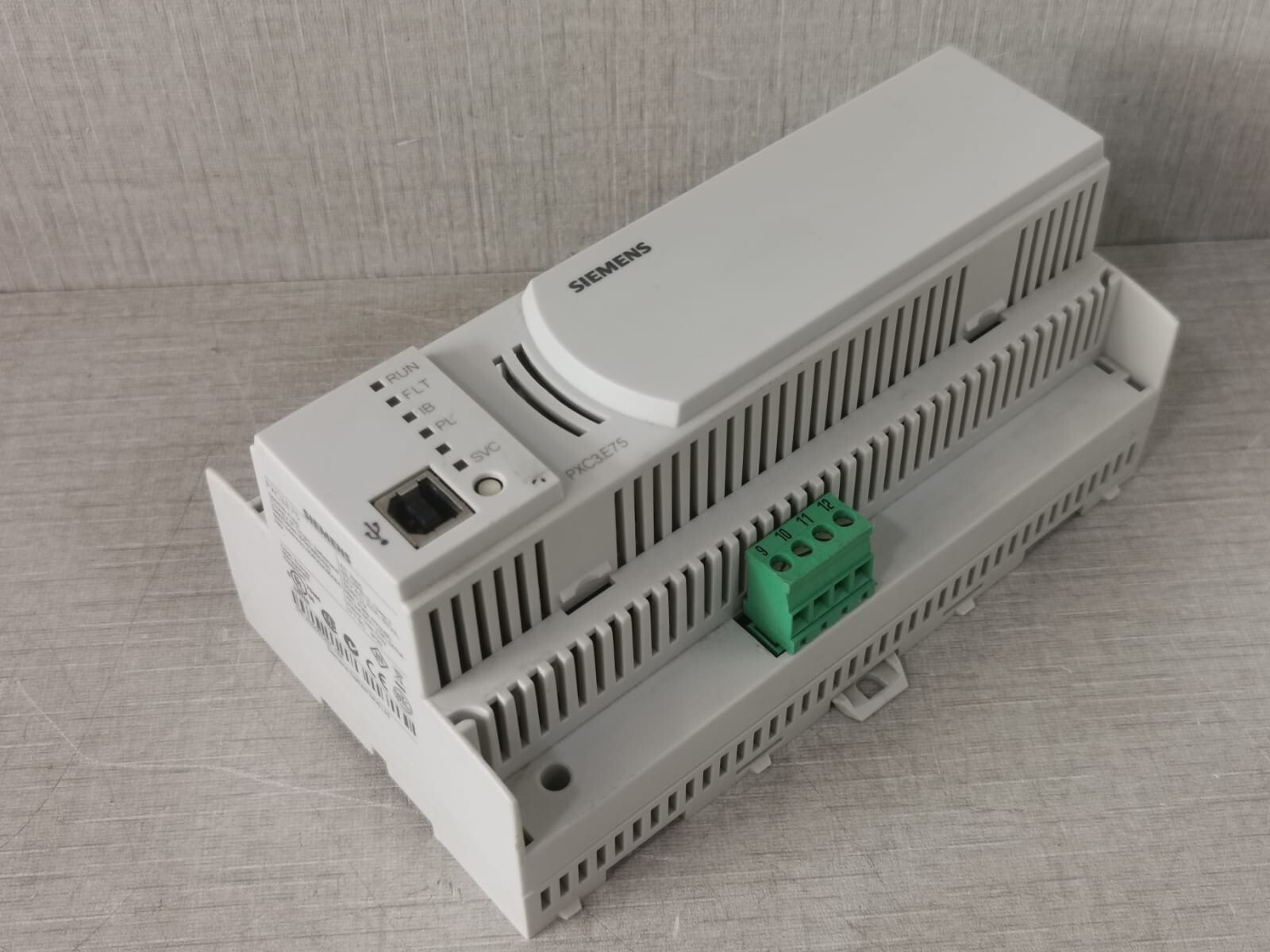 Siemens PXC3.E75 SIEMENS PXC3.E75 ROOM AUTOMATION STATION 9