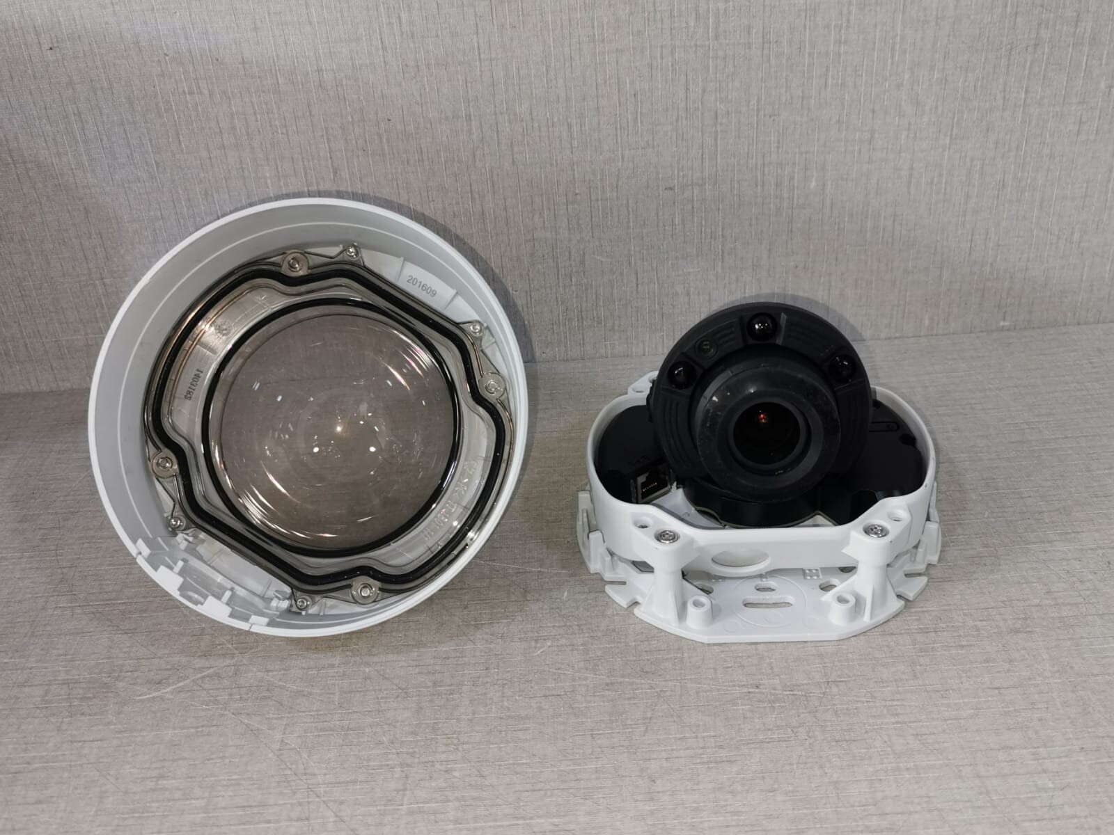 Axis 6955-001-01 AXIS P3225-LVE MKII Network Camera Part No. 6955-001-01 5