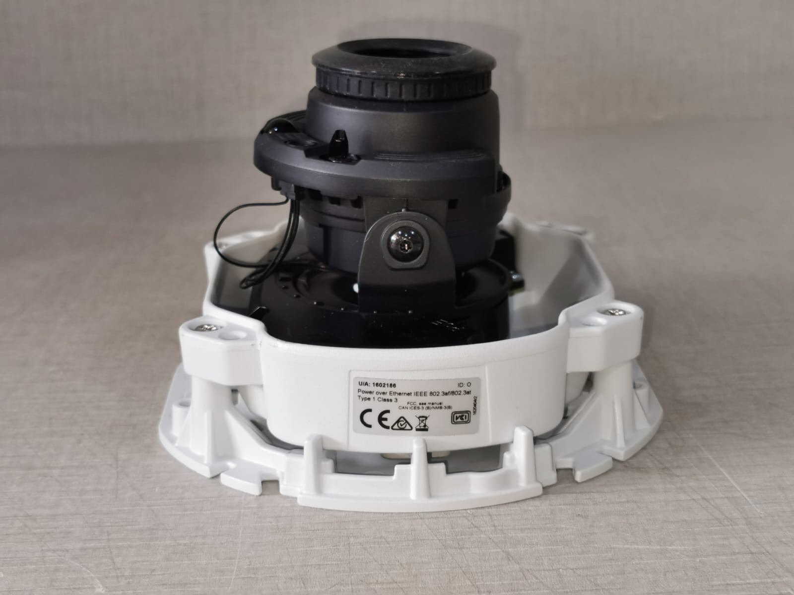 Axis 6955-001-01 AXIS P3225-LVE MKII Network Camera Part No. 6955-001-01 9
