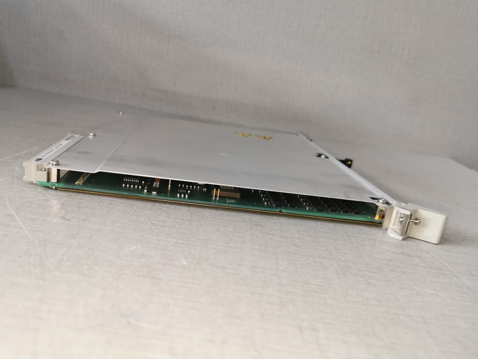 ABB 1KHL015502R0006 ABB 1KHL015502R0006, N4BD TEBIT PCB Card 8