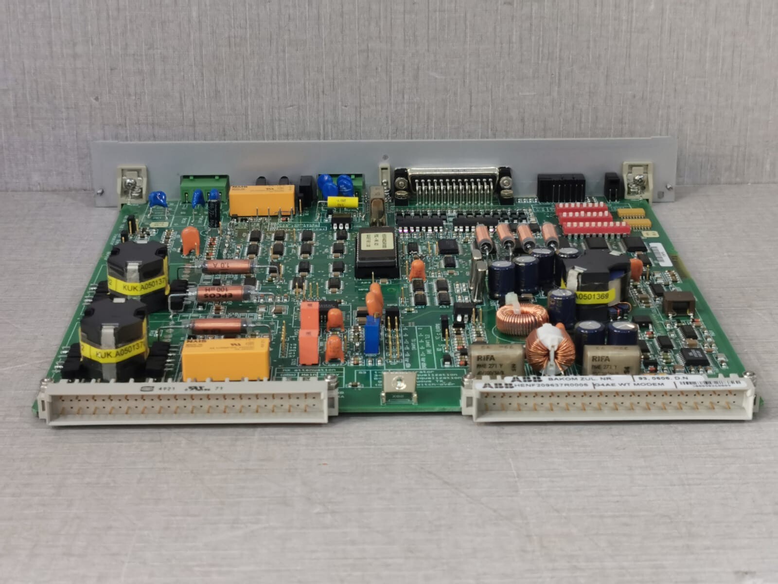 ABB HENF209637R0005 ABB HENF209637R0005, G4AE with MODEM PCB Card 6