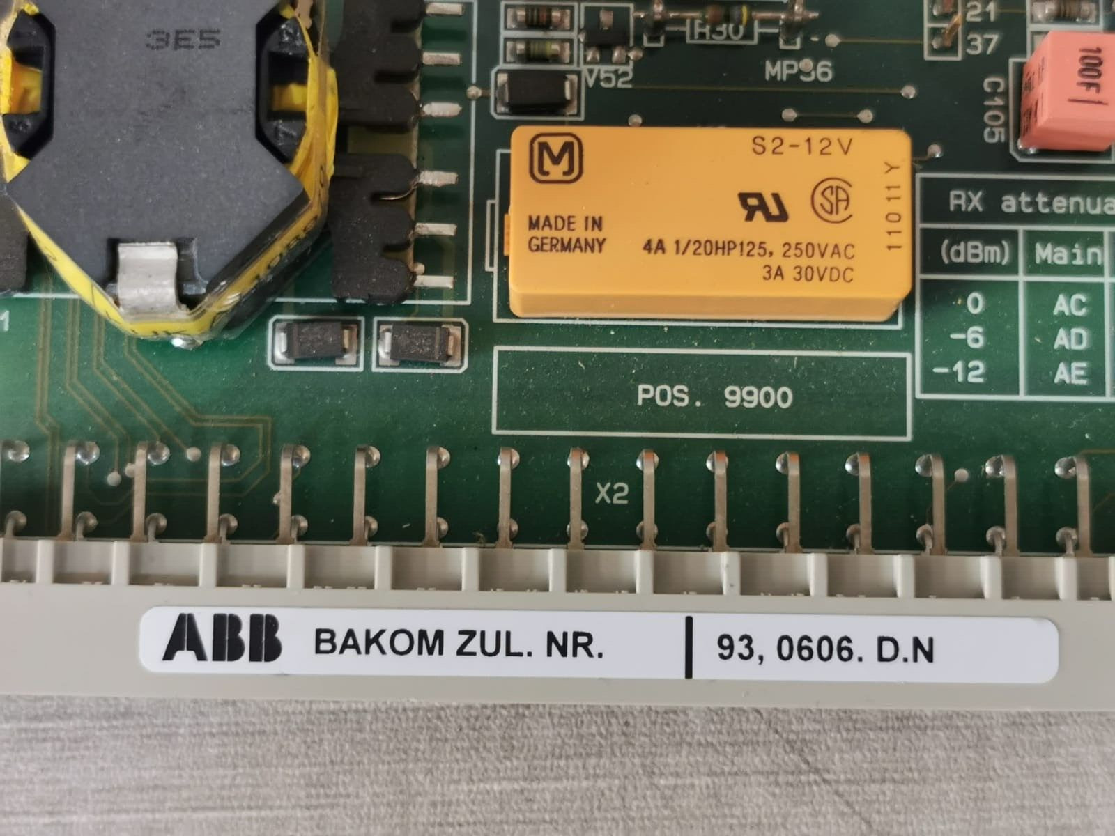 ABB HENF209637R0005 ABB HENF209637R0005, G4AE with MODEM PCB Card 2