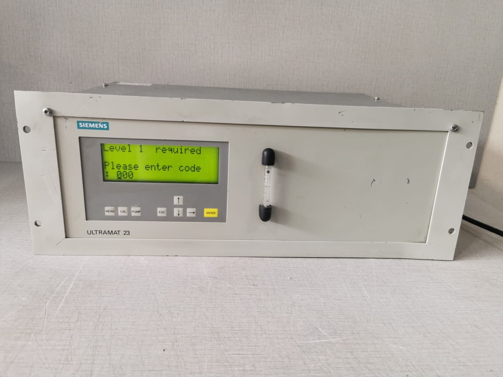 siemens ULTRAMAT 23 Siemens ULTRAMAT 23 Gas Analyzer - / Unit Only 4