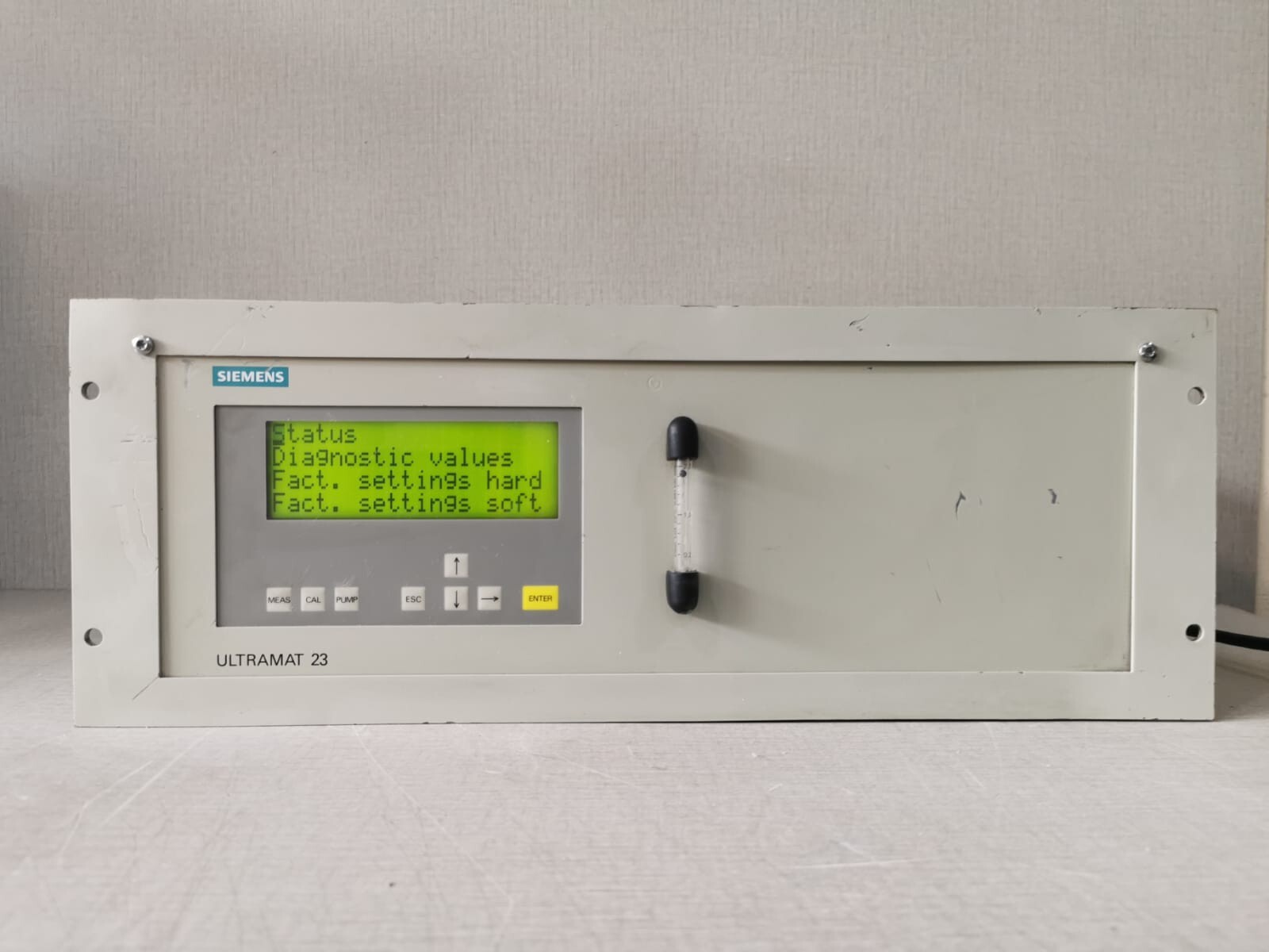 siemens ULTRAMAT 23 Siemens ULTRAMAT 23 Gas Analyzer - / Unit Only 5