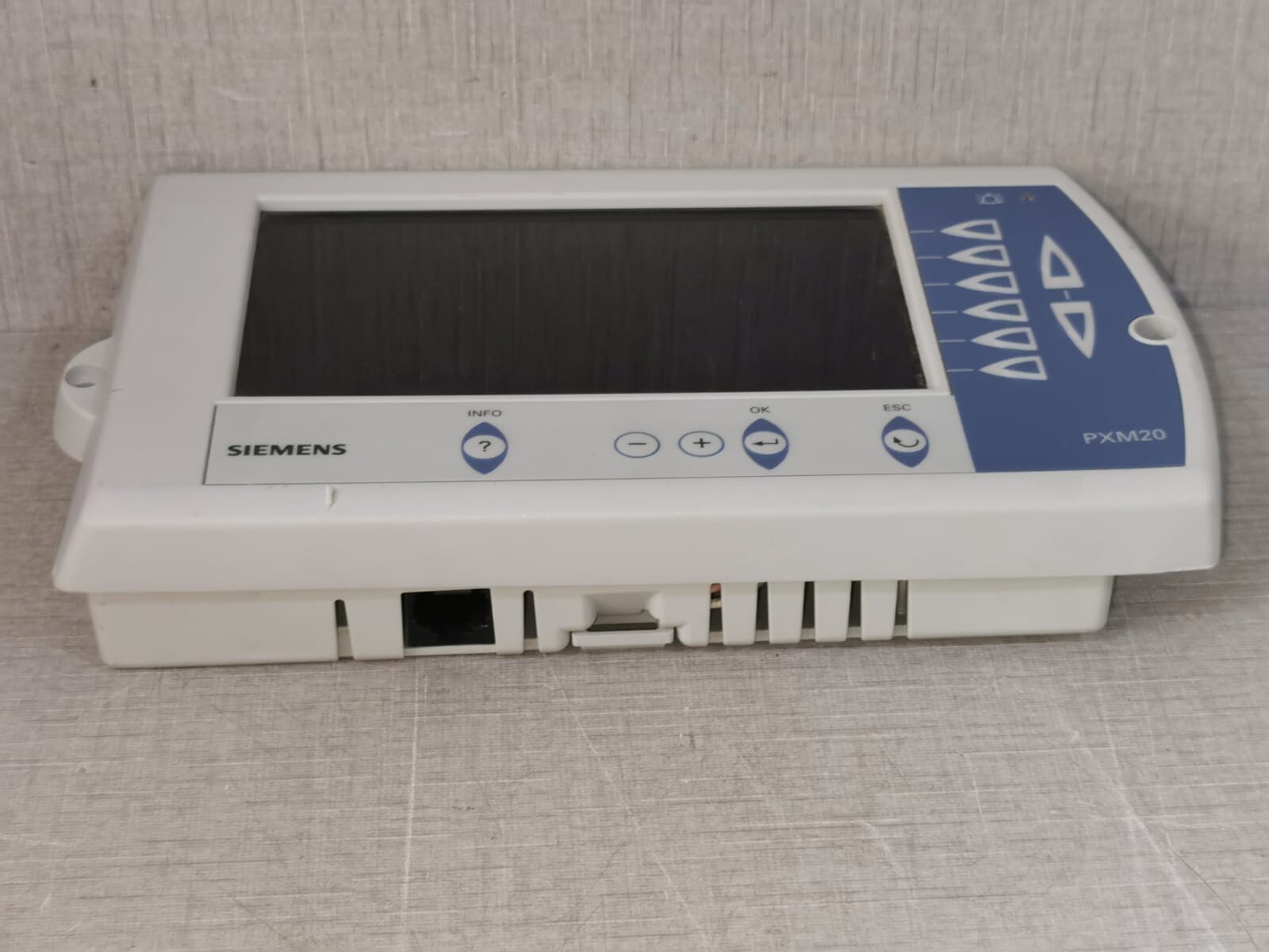 Siemens PXM20 Siemens PXM20 Operator Unit | 50/60 Hz, 3 W, 6 VA 3