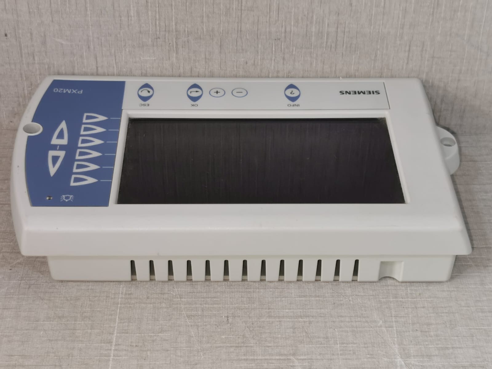 Siemens PXM20 Siemens PXM20 Operator Unit | 50/60 Hz, 3 W, 6 VA 4