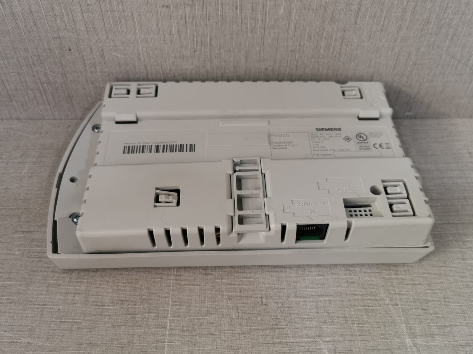 Siemens PXM20 Siemens PXM20 Operator Unit | 50/60 Hz, 3 W, 6 VA 10