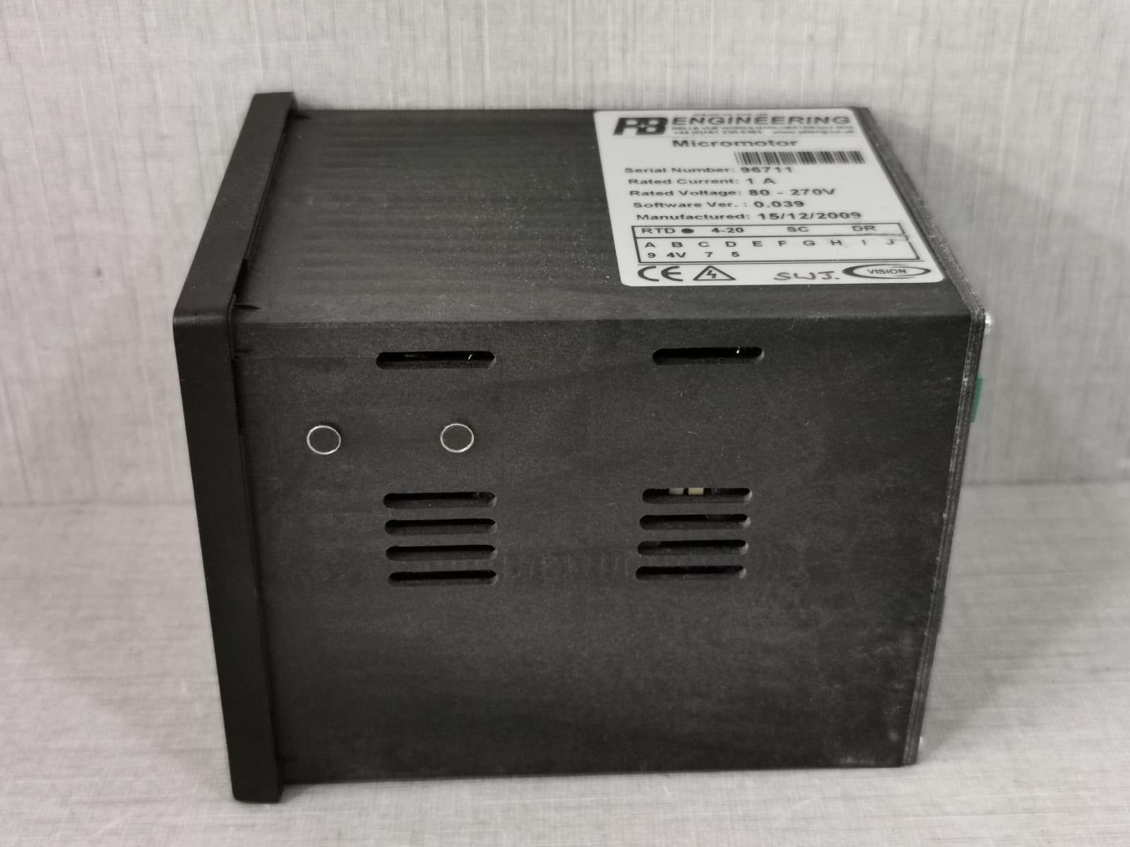 P+B ENGINEERING 0-039 P+B ENGINEERING PROTECTION RELAY VISION MICROMOTOR POWERD SOFTWARE VER: 0-039 8