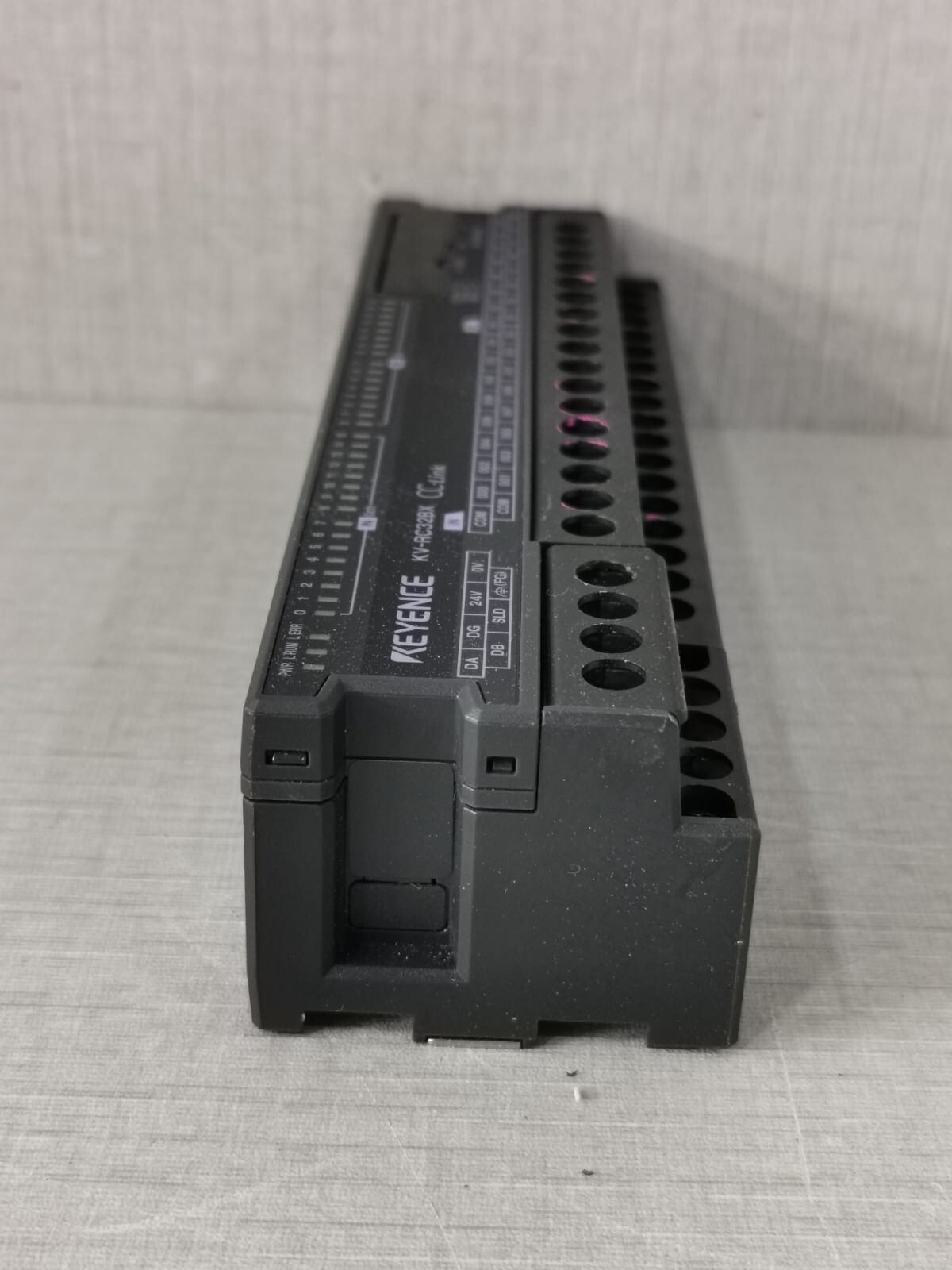 KEYENCE KV-RC32BX KEYENCE KV-RC32BX CC-LINK INPUT MODULE 12-24VDC 5