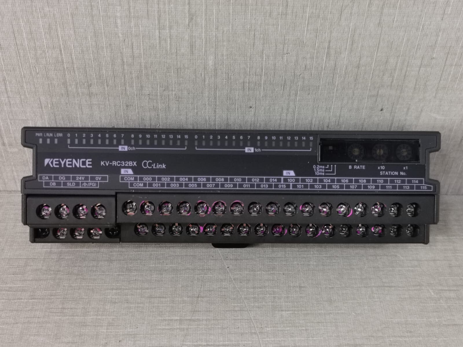 KEYENCE KV-RC32BX CC-LINK INPUT MODULE 12-24VDC
