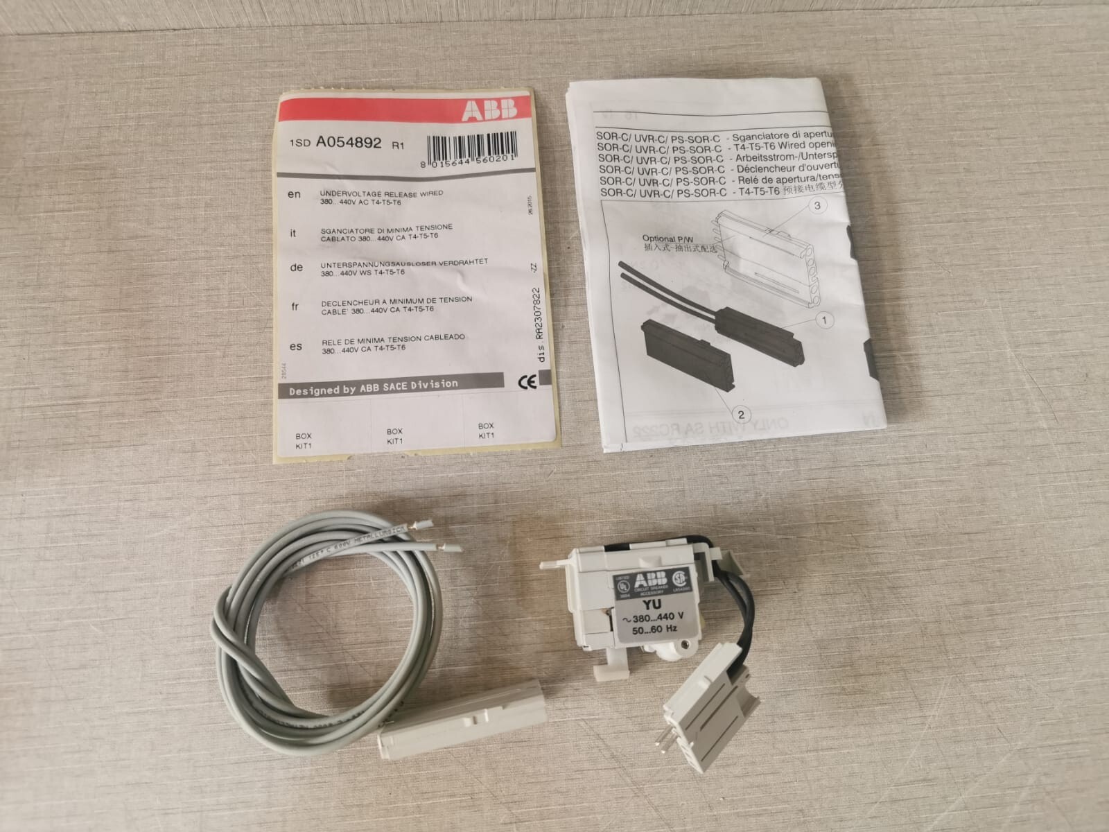 ABB 1SDA054892R1 ABB 1SDA054892R1 Circuit Breaker Accessory UnderVoltage Release Wired 380-440V 2