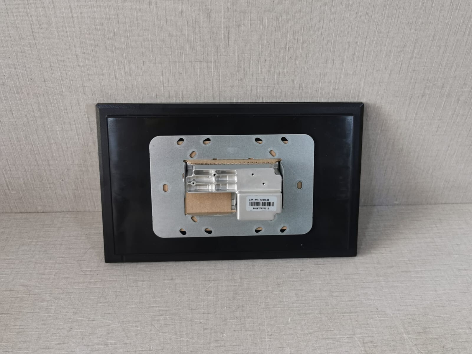 Crestron TSS-1070-B-S CRESTRON M201923003 TSS-1070-B-S TOUCH SCREEN PANEL 6