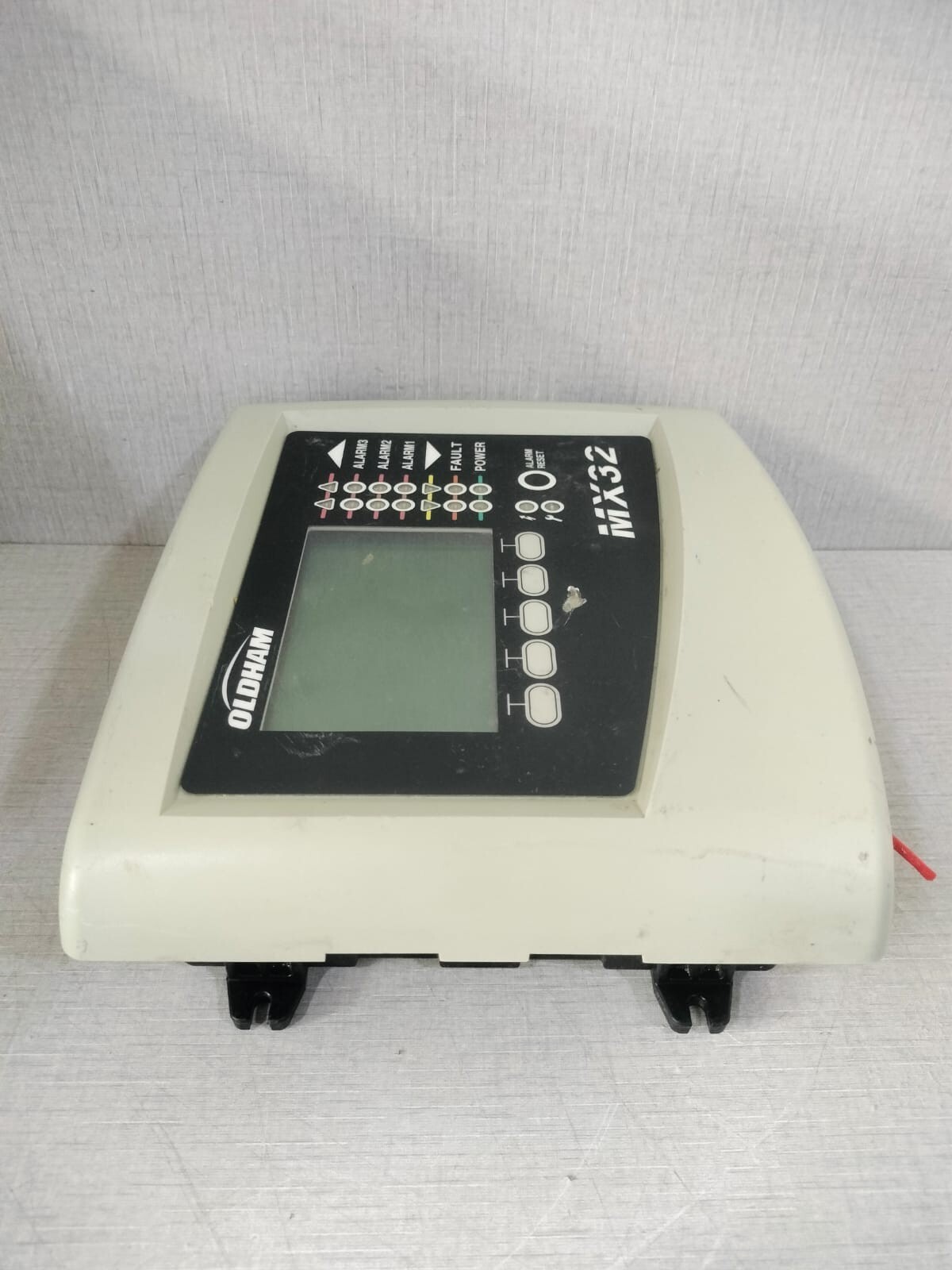 OLDHAM MX32 OLDHAM MX32 GAS CONTROL UNIT TYPE 22-28VDC 3,5A WITH BROKEN LOCK 5