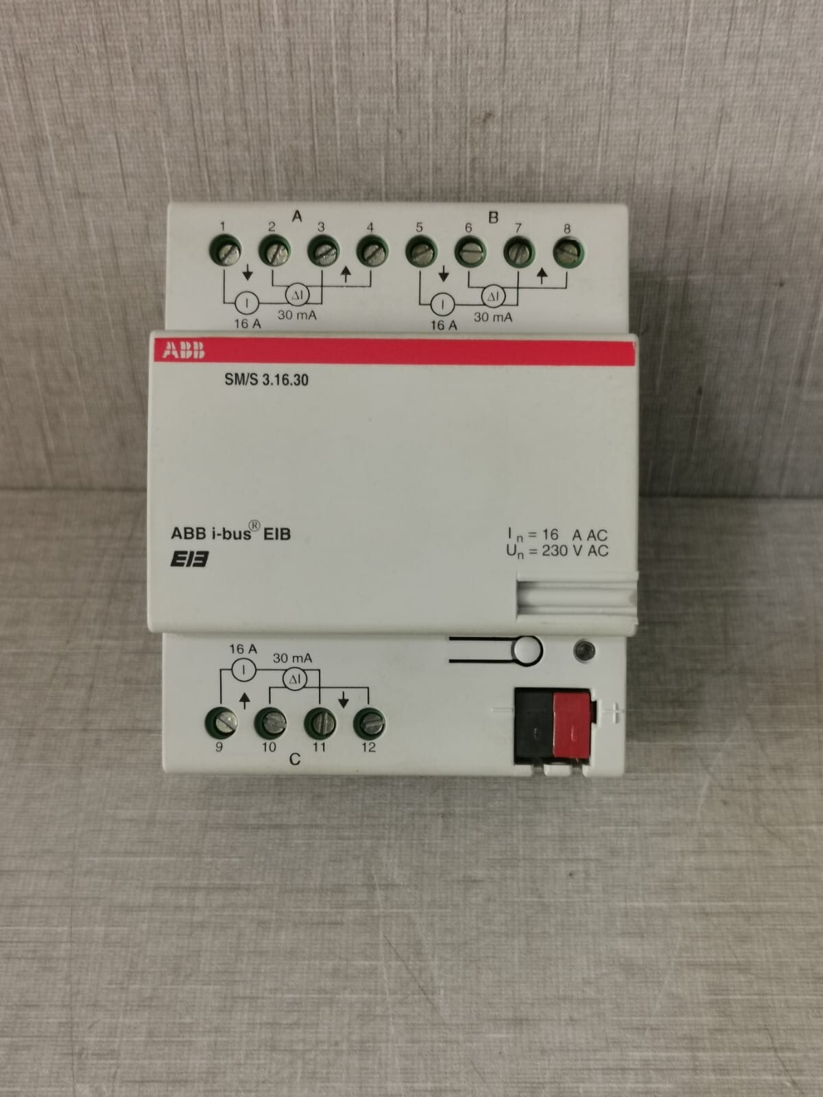ABB GH Q631 OO34 R0111 ABB i-BUS EIB SM/S 3.16.3O GH Q631 OO34 R0111 CURRENT MODULE 16A O,O3A 2