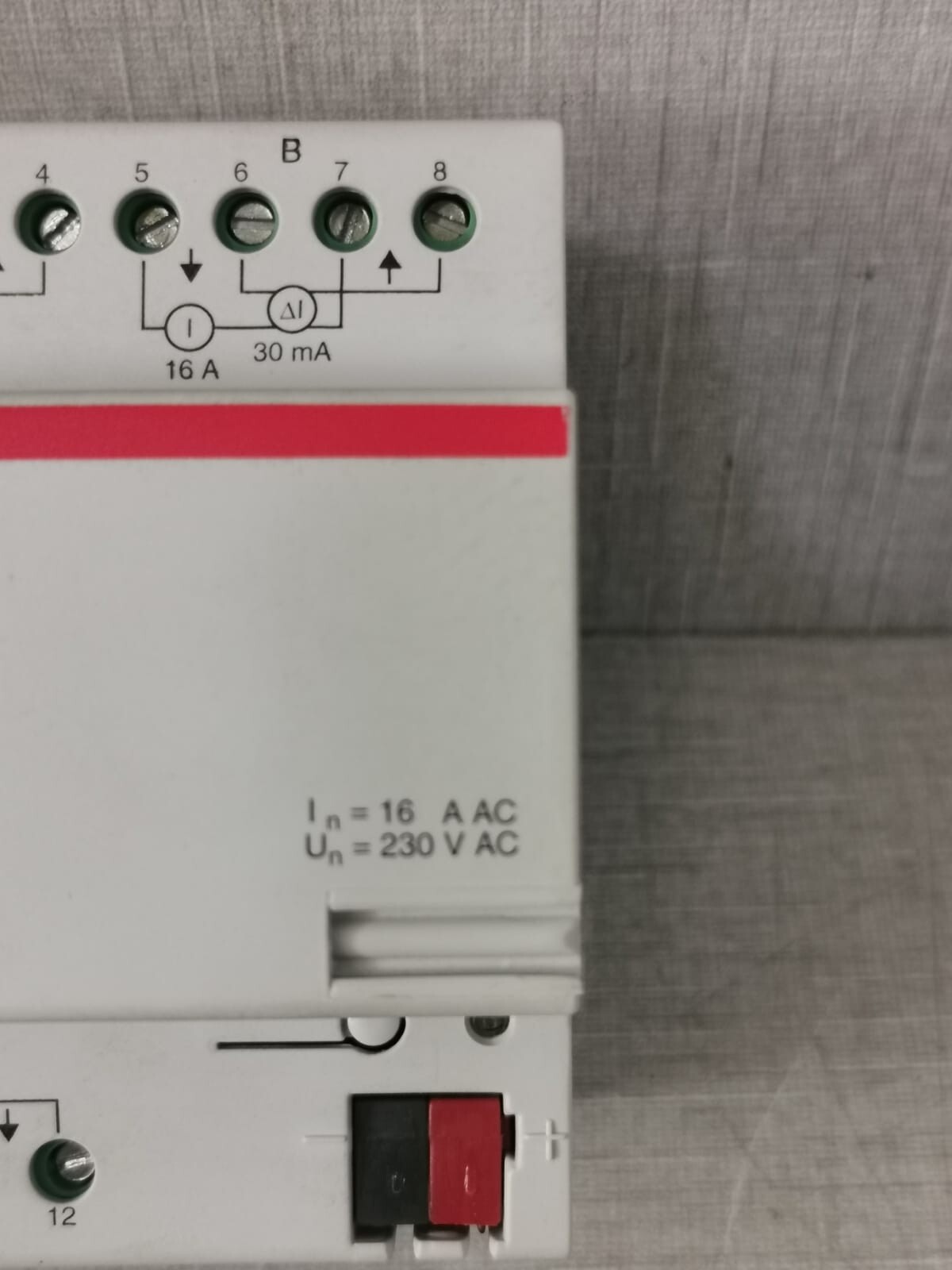 ABB GH Q631 OO34 R0111 ABB i-BUS EIB SM/S 3.16.3O GH Q631 OO34 R0111 CURRENT MODULE 16A O,O3A 4