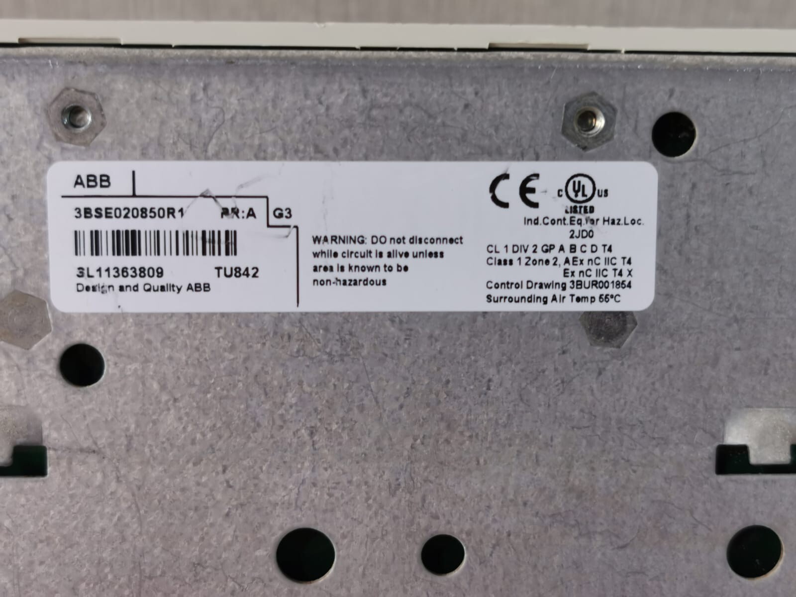 ABB 3BSE020838R1 & 3BSE020850R1 ABB DO840 3BSE020838R1 with Base 3BSE020850R1 9