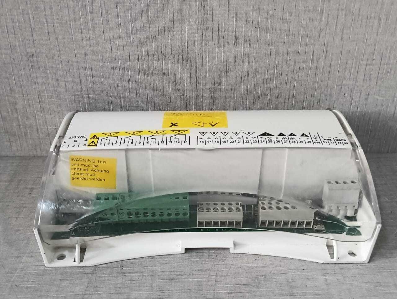 Trend IQE35-1201U80035 TREND iQEC035 /IQE35-1201U80035 TERMINAL UNIT CONTROLLER 8