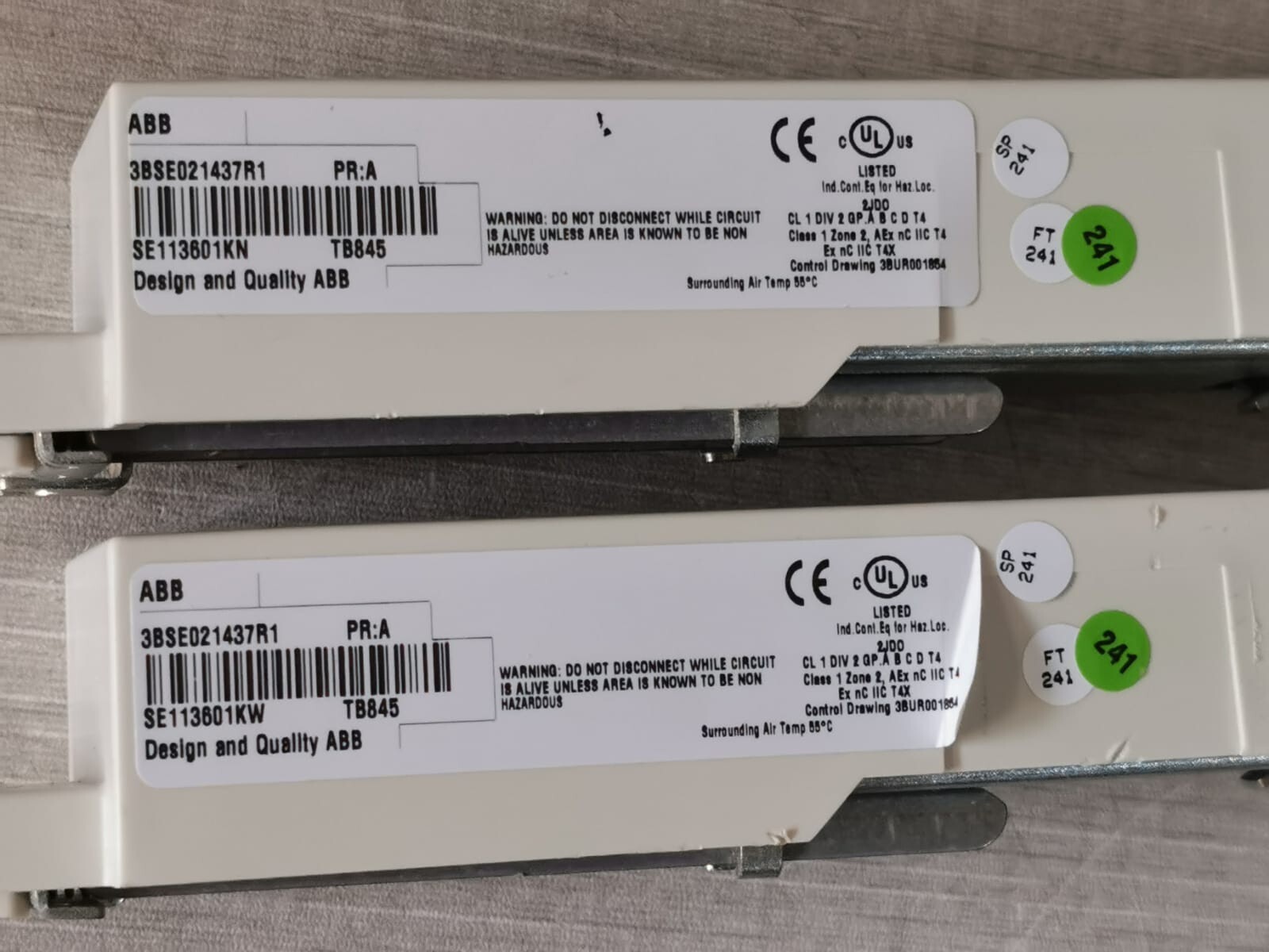 ABB 3BSE021437R1 ABB 3BSE021437R1 Dual ModuleBus Outlet BASE PLATE for TB845 2