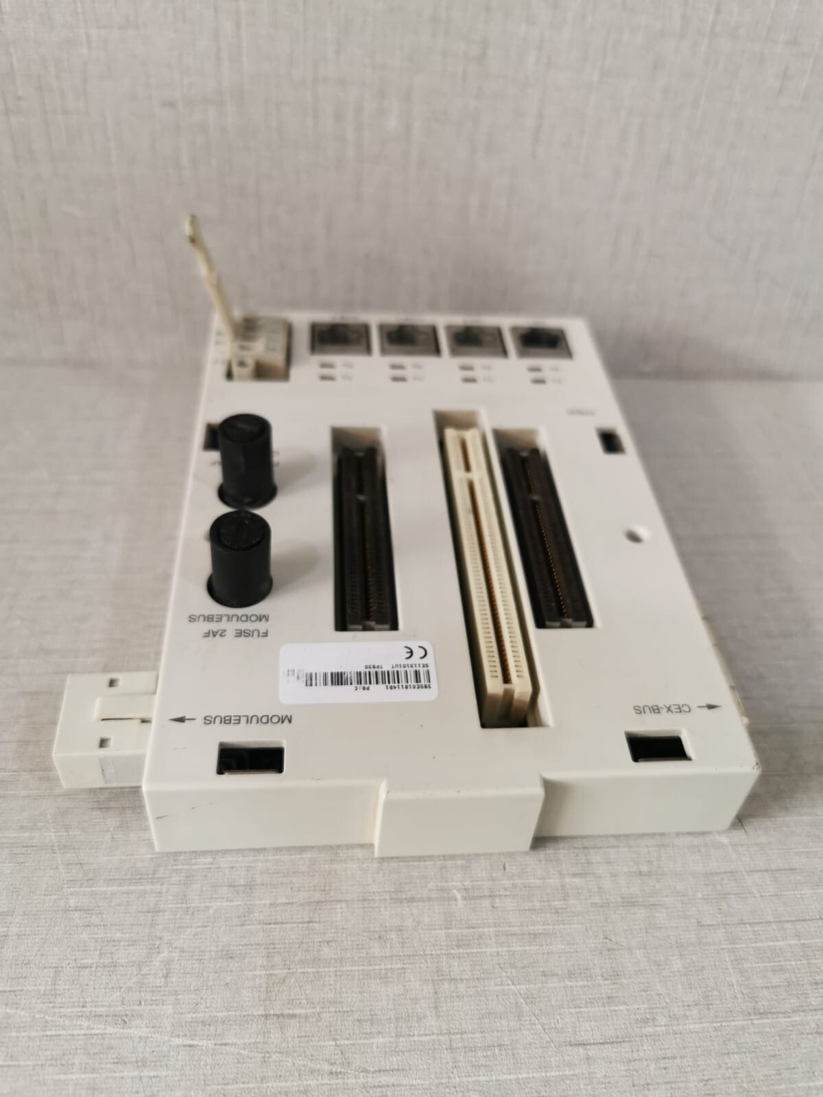 ABB 3BSE018114R1 ABB 3BSE018114R1 MODULE BASE PLATE for TP830 7