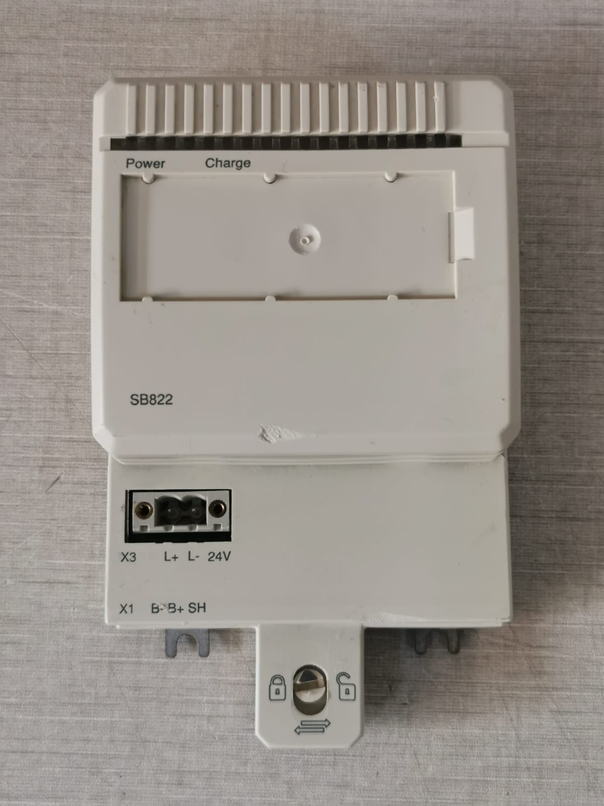 ABB 3BSE018172R1 ABB SB822 3BSE018172R1 Rechargeable Battery Unit 2